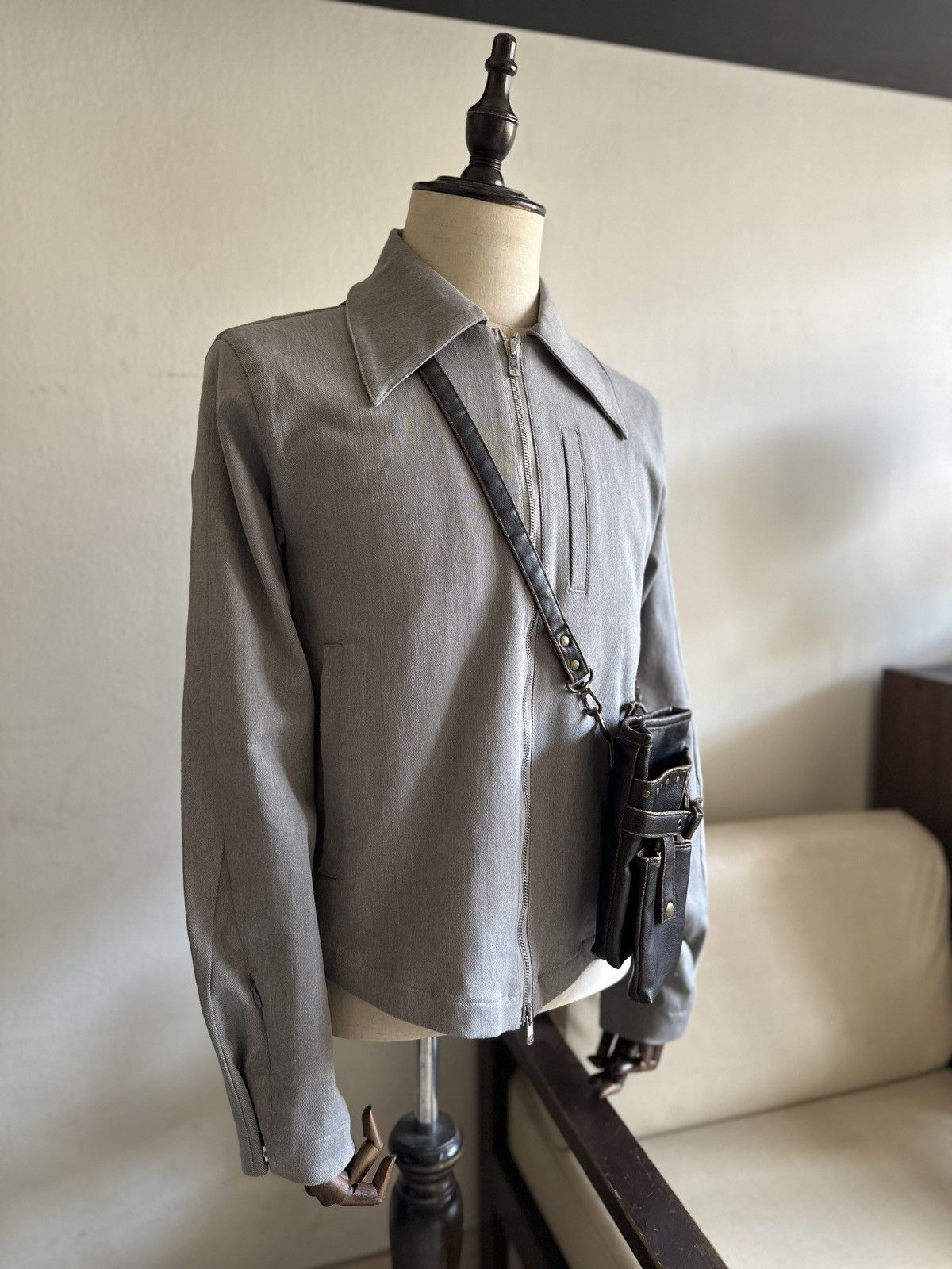 Japanese Brand 2000s Fabric Connection Cross logo Leather Sling Bag Size ONE SIZE - 4 Thumbnail
