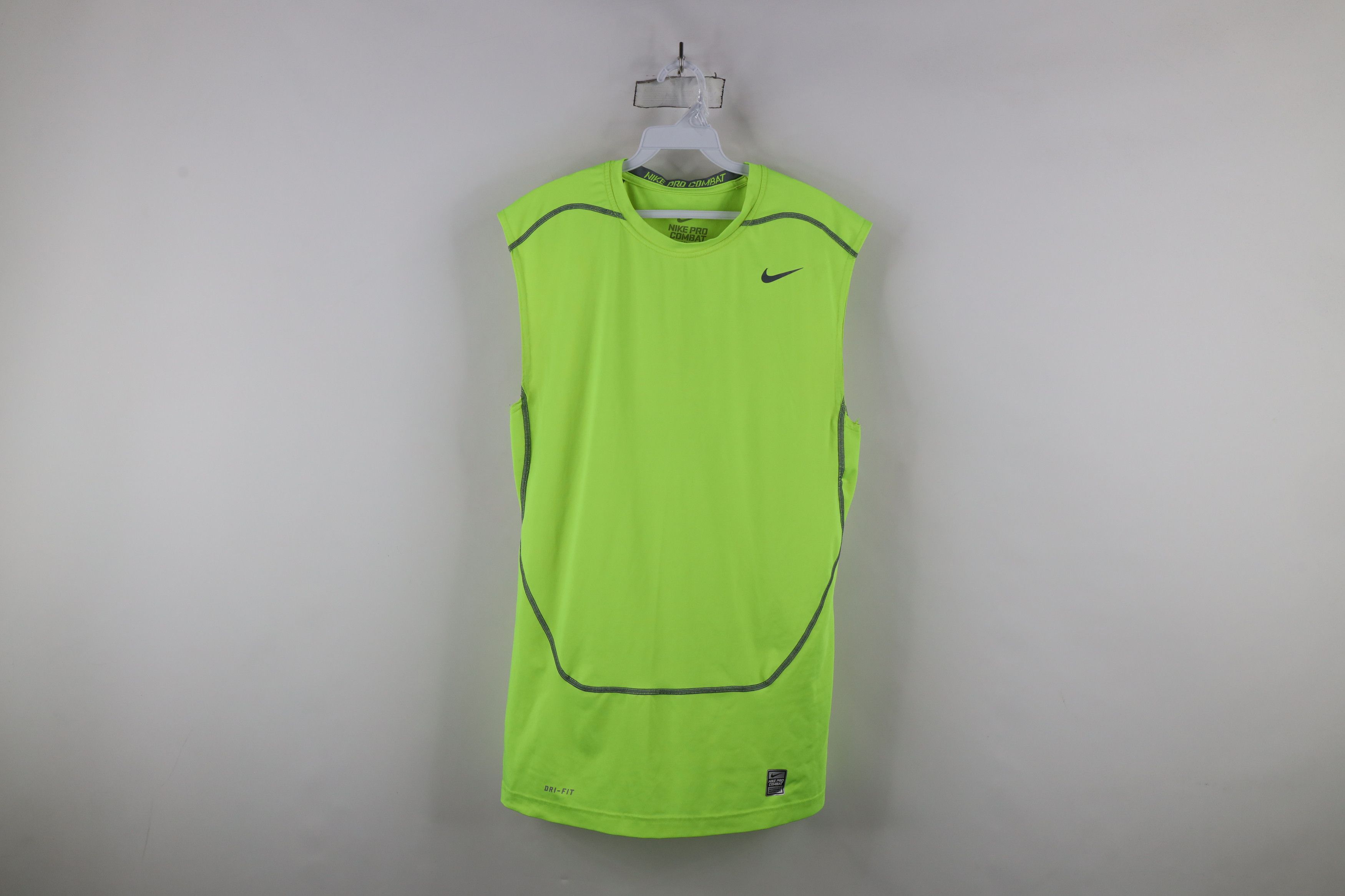 Nike × Vintage Nike Pro Combat Sleeveless Muscle Training T-Shirt Volt Size US XXL / EU 58 / 5 - 1 Thumbnail
