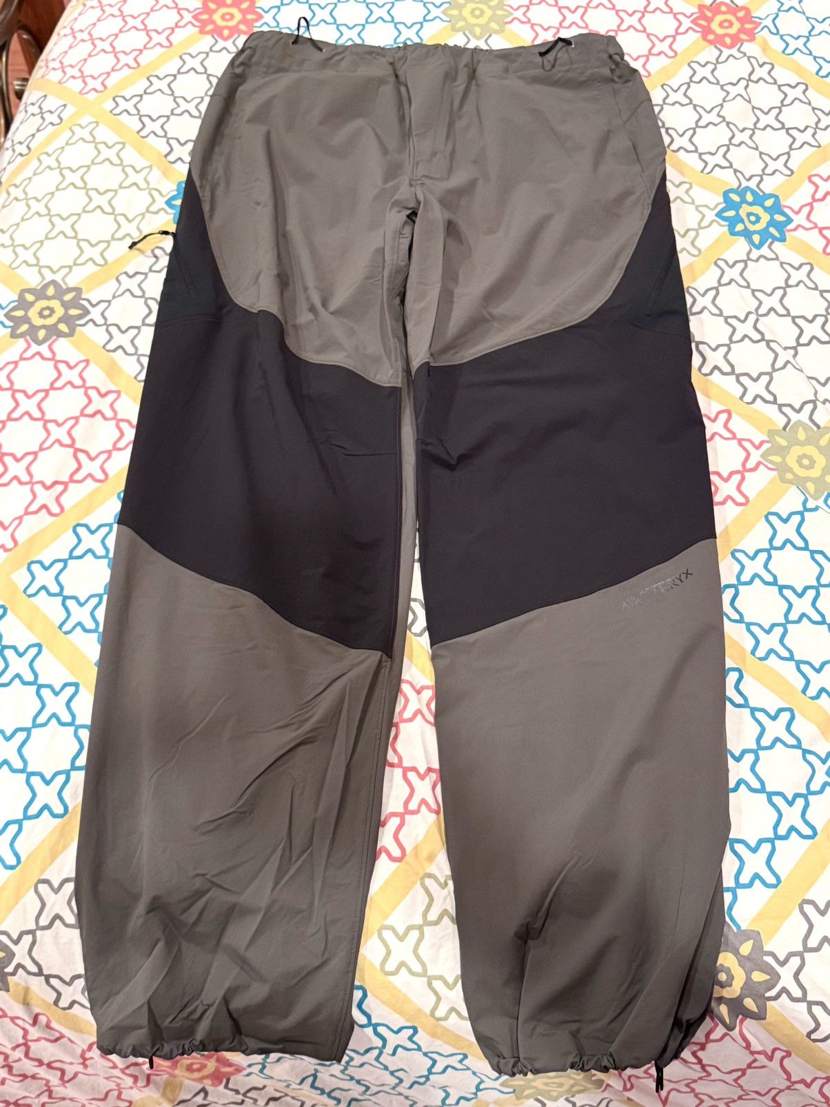 Arc’teryx System A Green & Black Paltz Cargo Pants Large