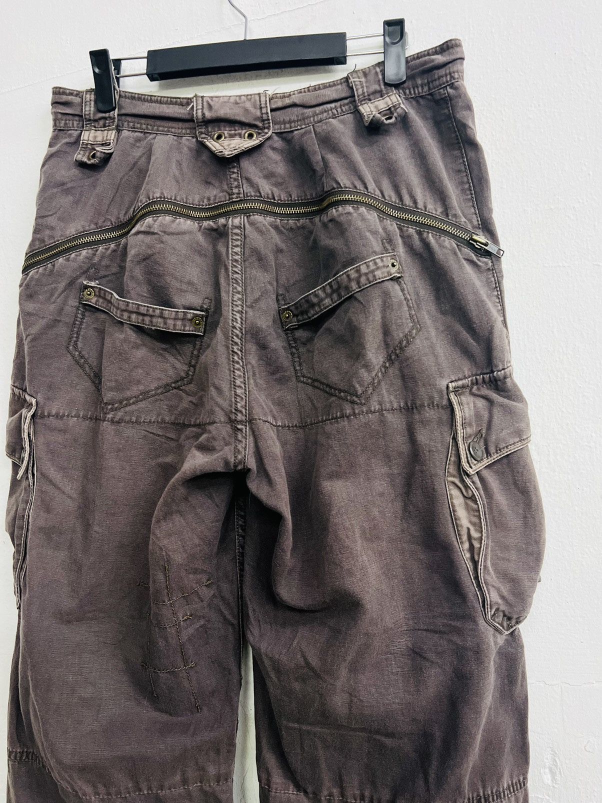 If Six Was Nine × Japanese Brand × Vintage Vintage Military Bondage Cargo Pants Size US 32 / EU 48 - 13 Thumbnail
