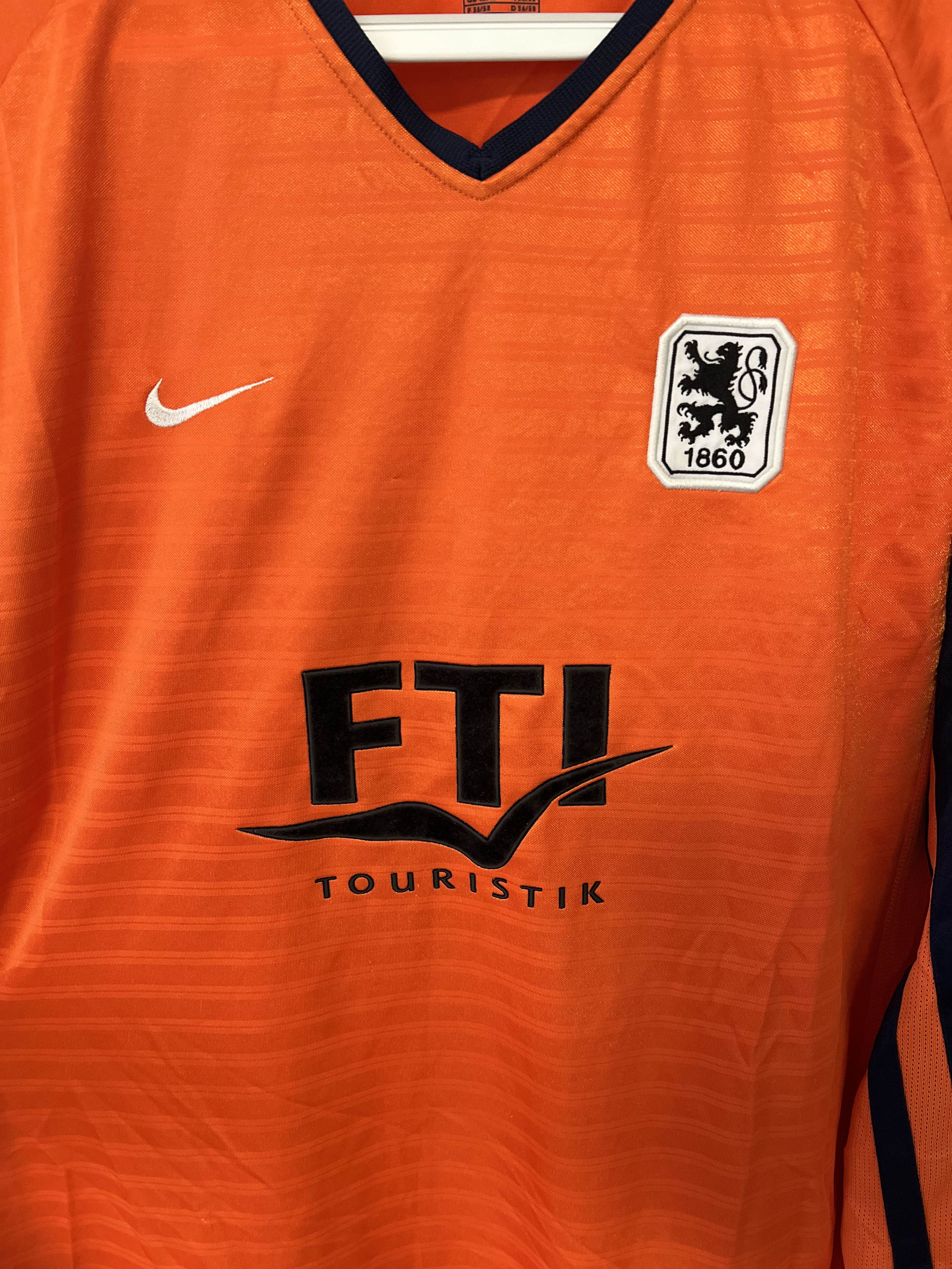 Nike 2001-02 1860 Munich Munchen Away football jersey shirt Size US XL / EU 56 / 4 - 5 Thumbnail