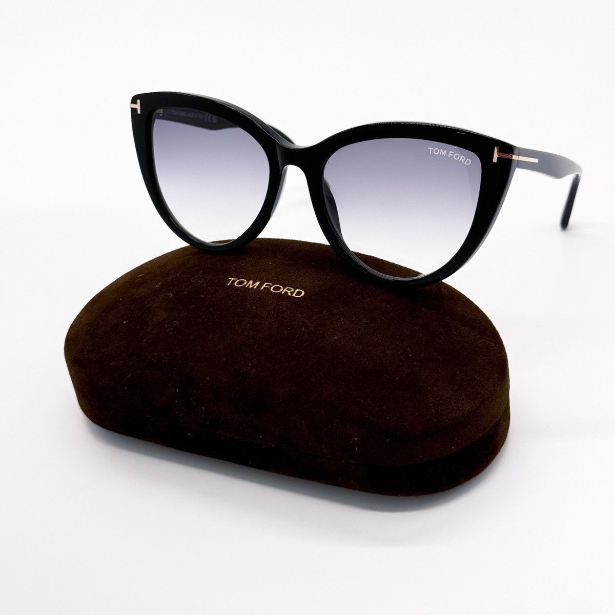 Tom Ford NEW TOM FORD ISABELLA-02 TF915 01B WOMEN SUNGLASSES FT0915/S Size ONE SIZE - 1 Thumbnail
