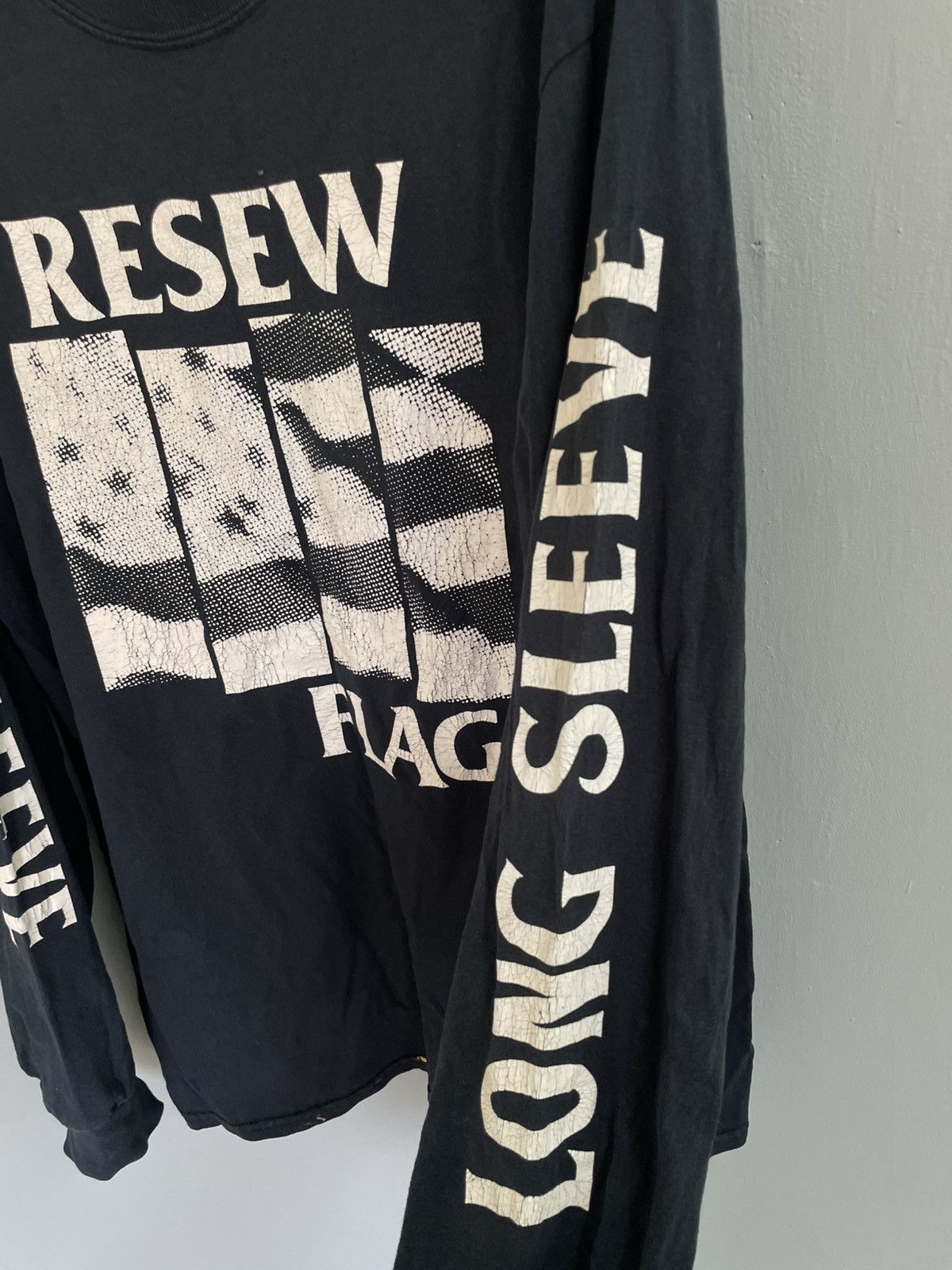 Other Resew Flag long sleeve Black Flag design t shirt Size US L / EU 52-54 / 3 - 7 Thumbnail