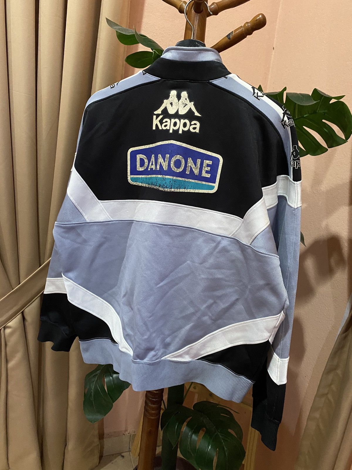 Kappa Vintage Juventus Kappa Danone Jacket Football Memorabilia Size US M / EU 48-50 / 2 - 11 Thumbnail