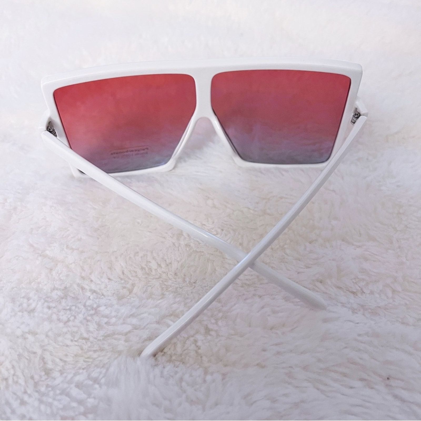 Other Ivonne White & Pink Oversized Square Sunglasses Size ONE SIZE - 4 Thumbnail