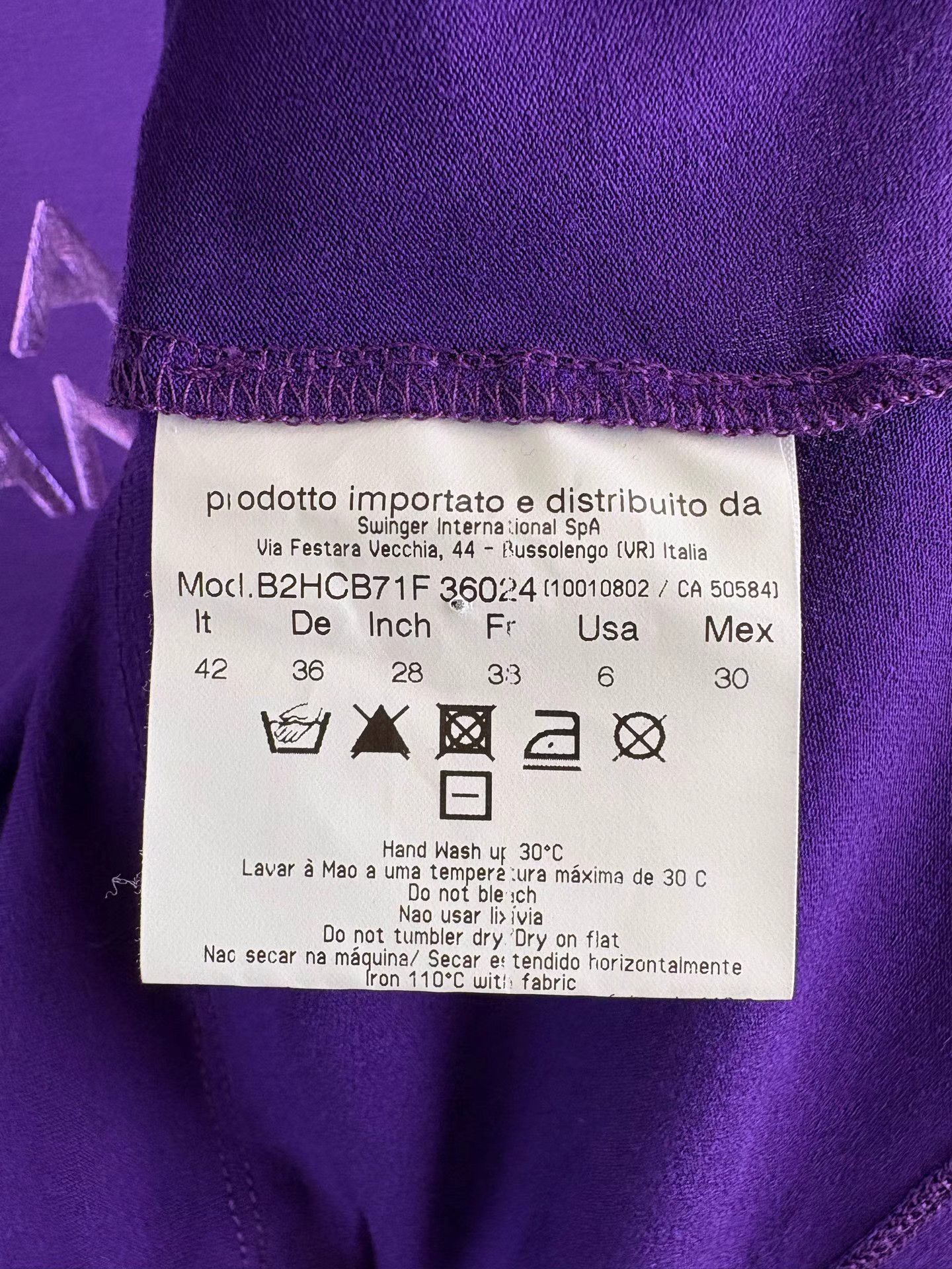 Versace VERSACE Purple Short Sleeve T-Shirt K1 Size M / US 6-8 / IT 42-44 - 5 Thumbnail