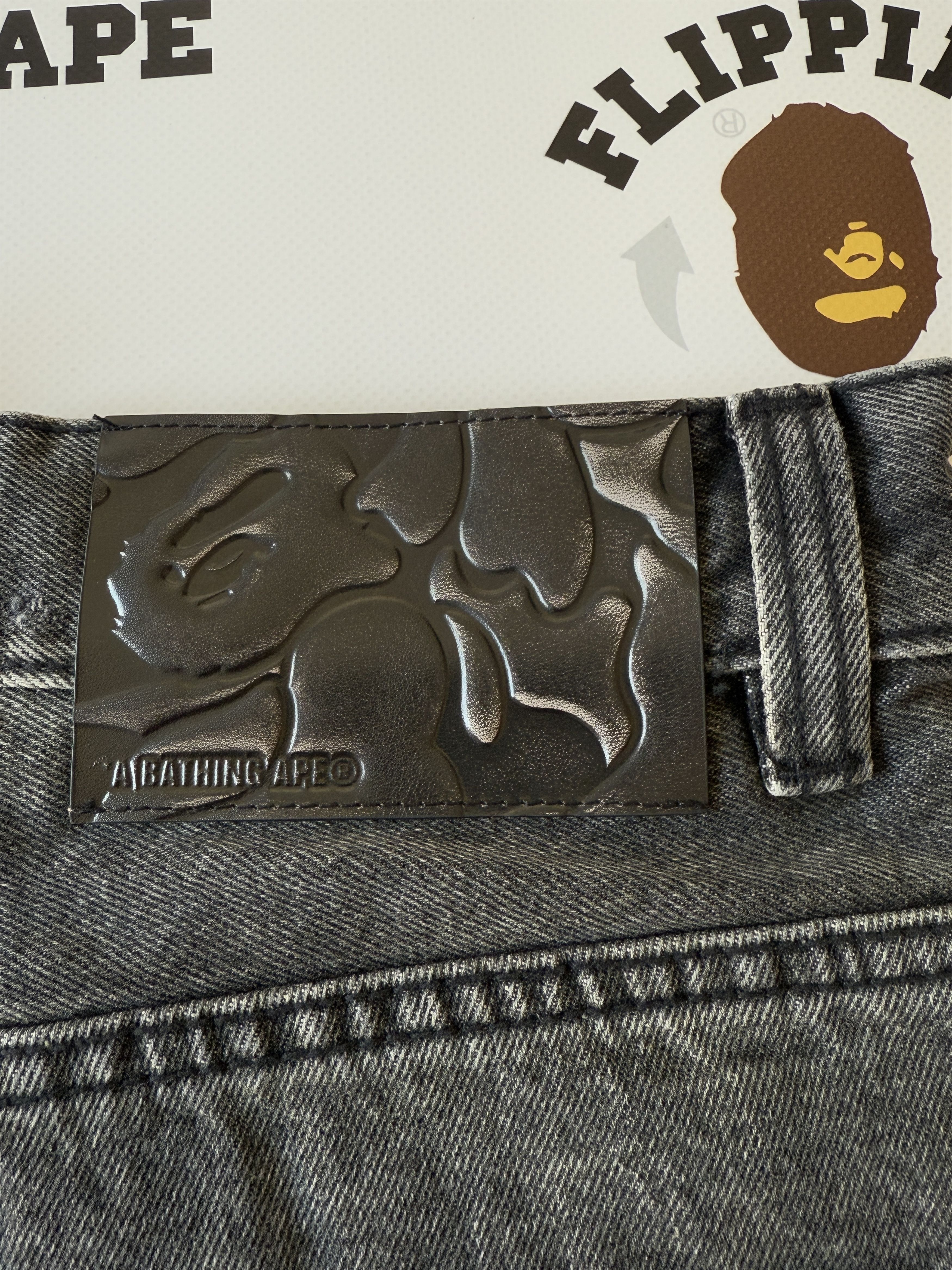 Bape BAPE DESTROYED STA RELAXED FIT 13OZ DEMIN SHORTS Size US 32 / EU 48 - 8 Thumbnail