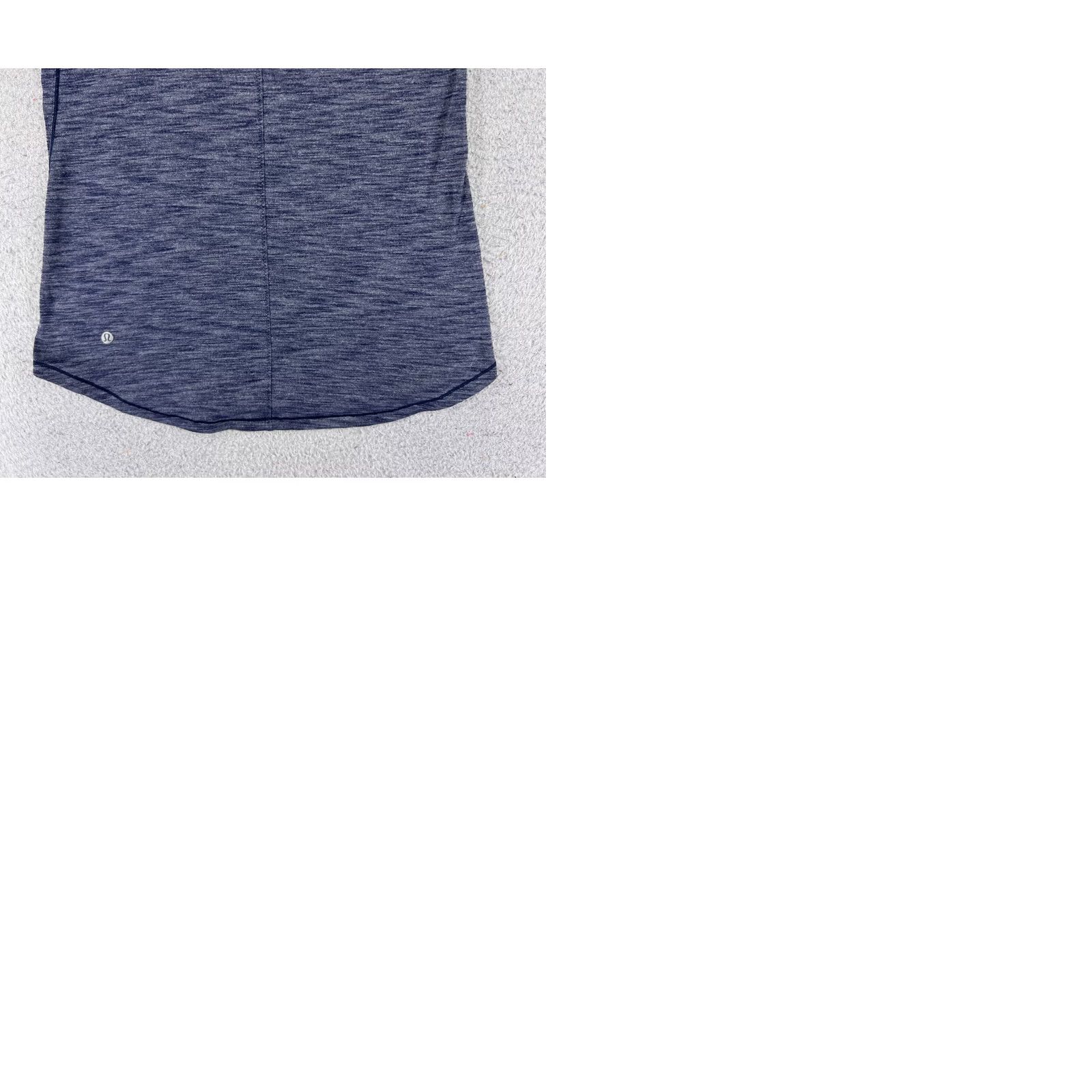 Lululemon Lululemon Shirt Women 6 Blue Intensi-Tee Luon Light Short Sleeve Gym Workout Shirt Womens 6 Blue Intensi-Tee Luon Light Short Sleeve Gym Workout Size M / US 6-8 / IT 42-44 - 9 Thumbnail