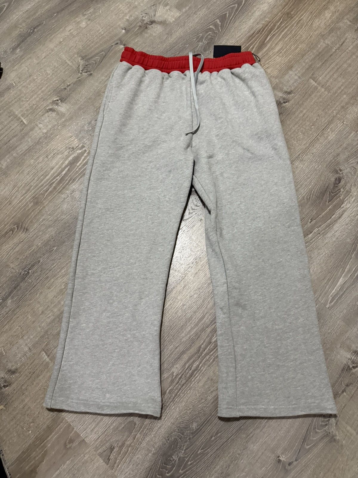 The GV Gallery Gv Gallery Raspberry Ceo Sweatpants Size Large Size US 34 / EU 50 - 1 Thumbnail