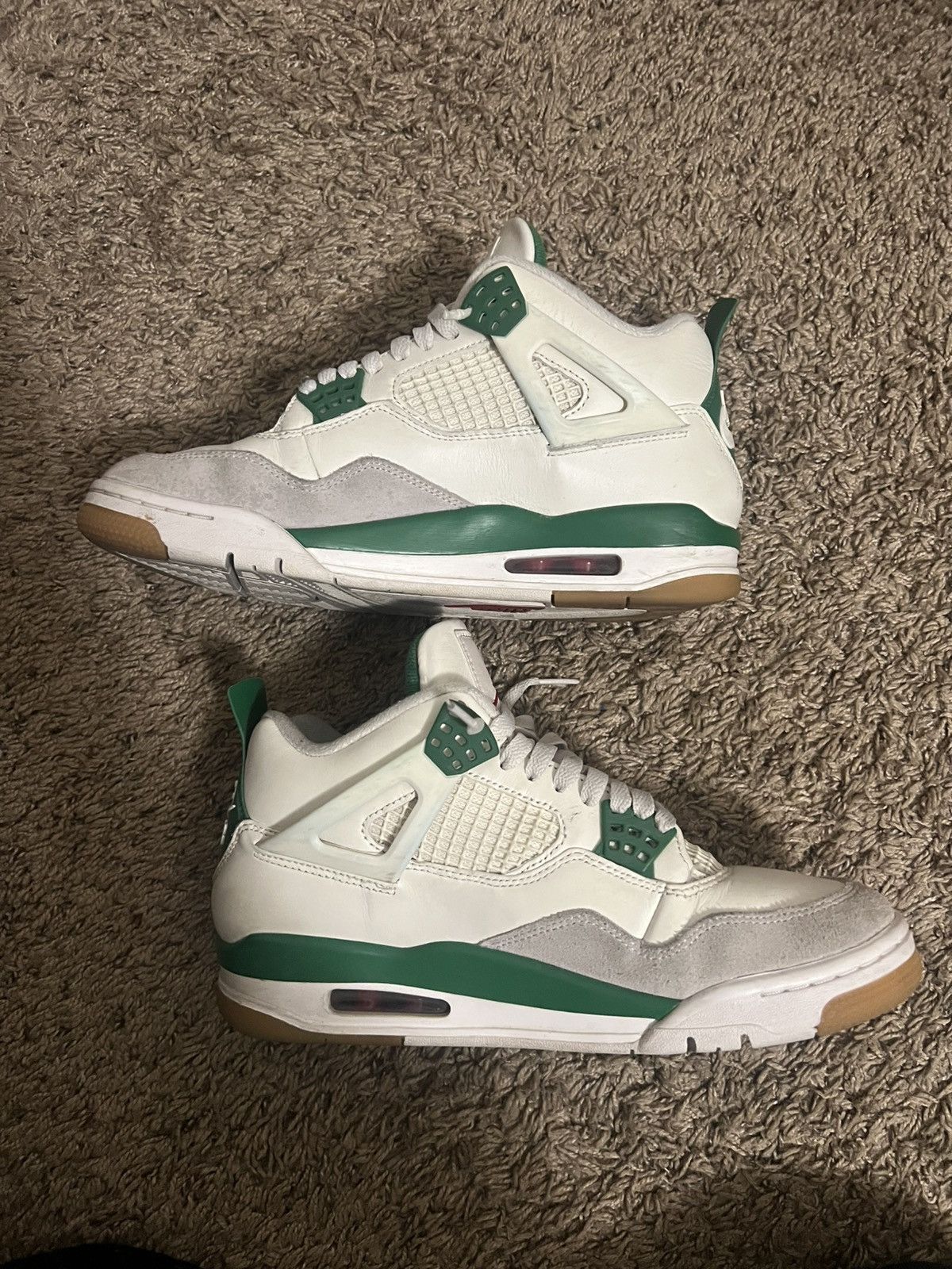 Jordan Brand Jordan 4 SB Pine Green Size US 8 / EU 41 - 2 Thumbnail