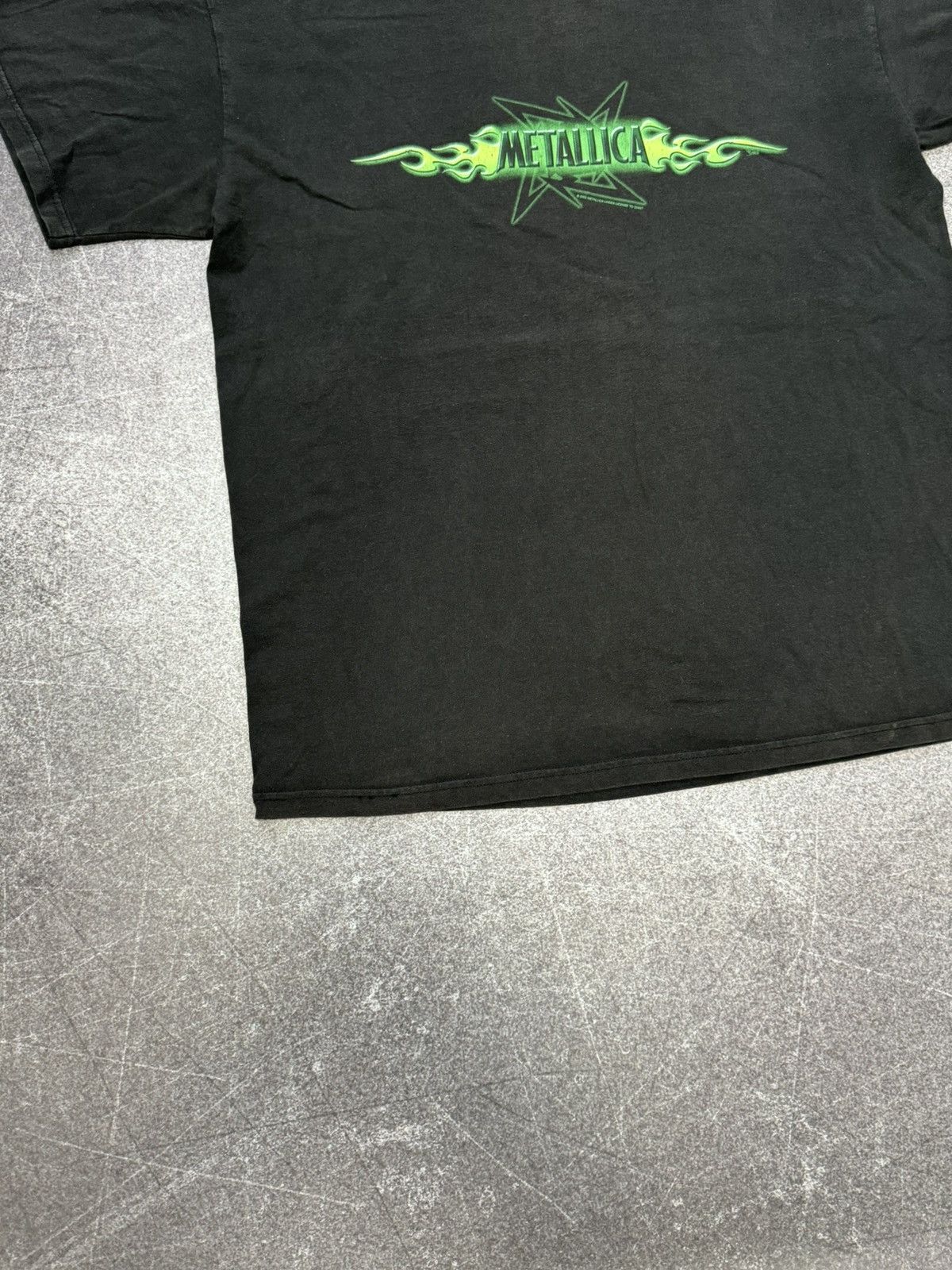 Band Tees Vintage Metallica 2002 Spell Out Fire Ninja Star Y2k Size US XL / EU 56 / 4 - 8 Thumbnail