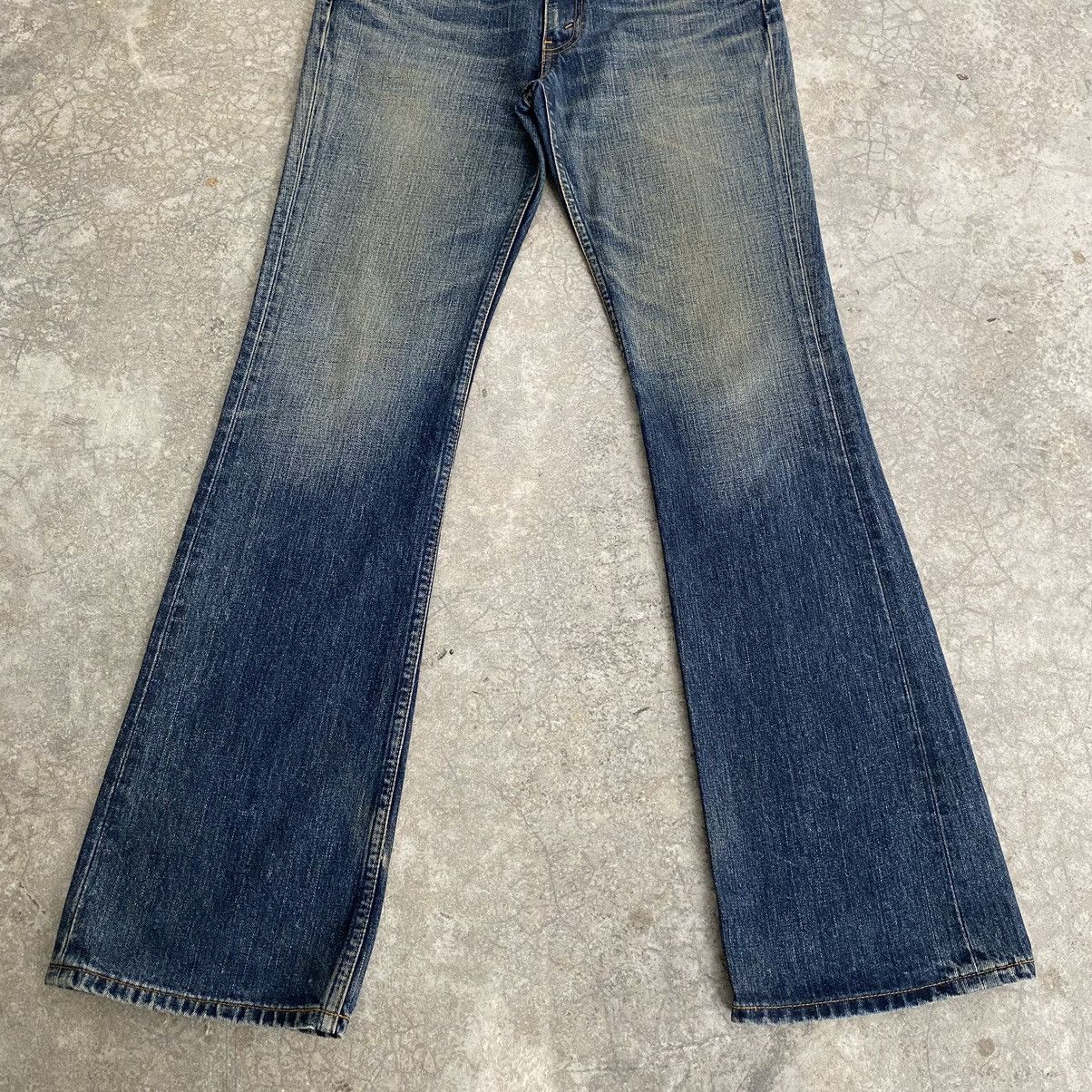 Levi's Vintage Levis 517 Faded Muddy Blue Bootcut Flared Jeans Size US 32 / EU 48 - 3 Thumbnail