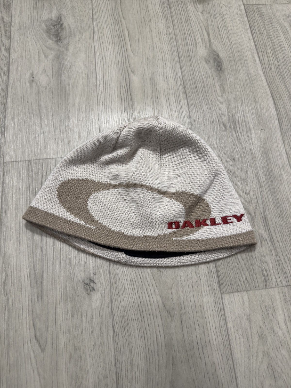 Oakley Vintage Oakley Beanie Hat Size ONE SIZE - 1 Thumbnail