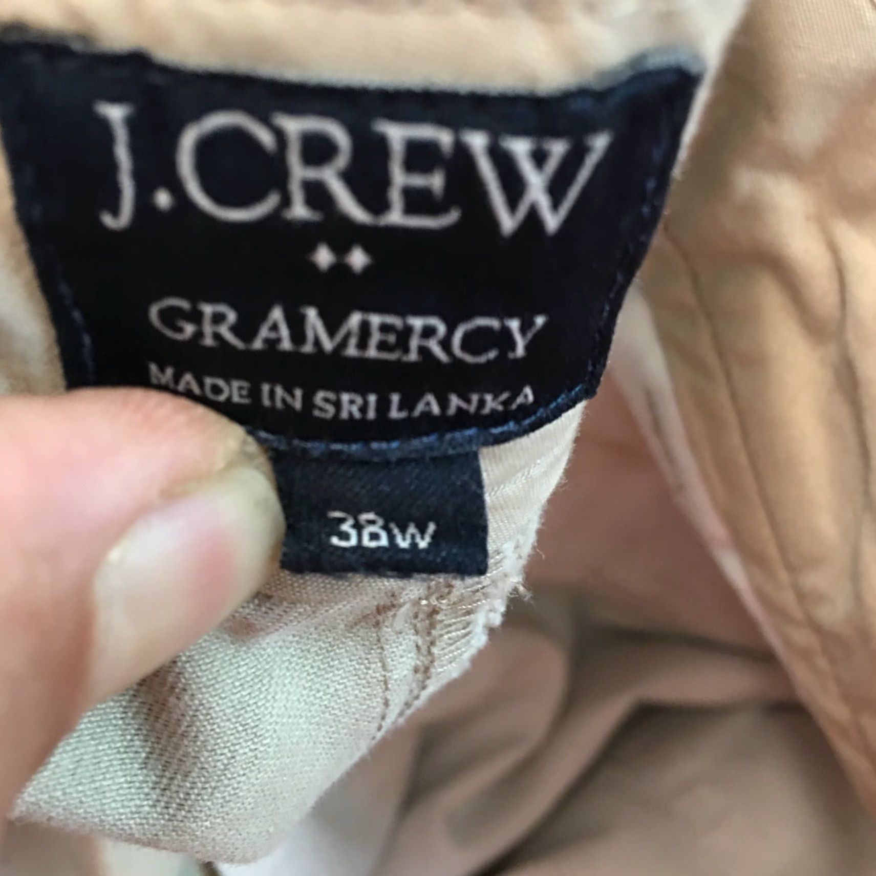 J.Crew J.Crew Shorts Chino Beige Flat Front Gramercy Mens Size 38W Casual Belt Loops 10 In Inseam Regular Size US 40 / EU 56 - 3 Thumbnail