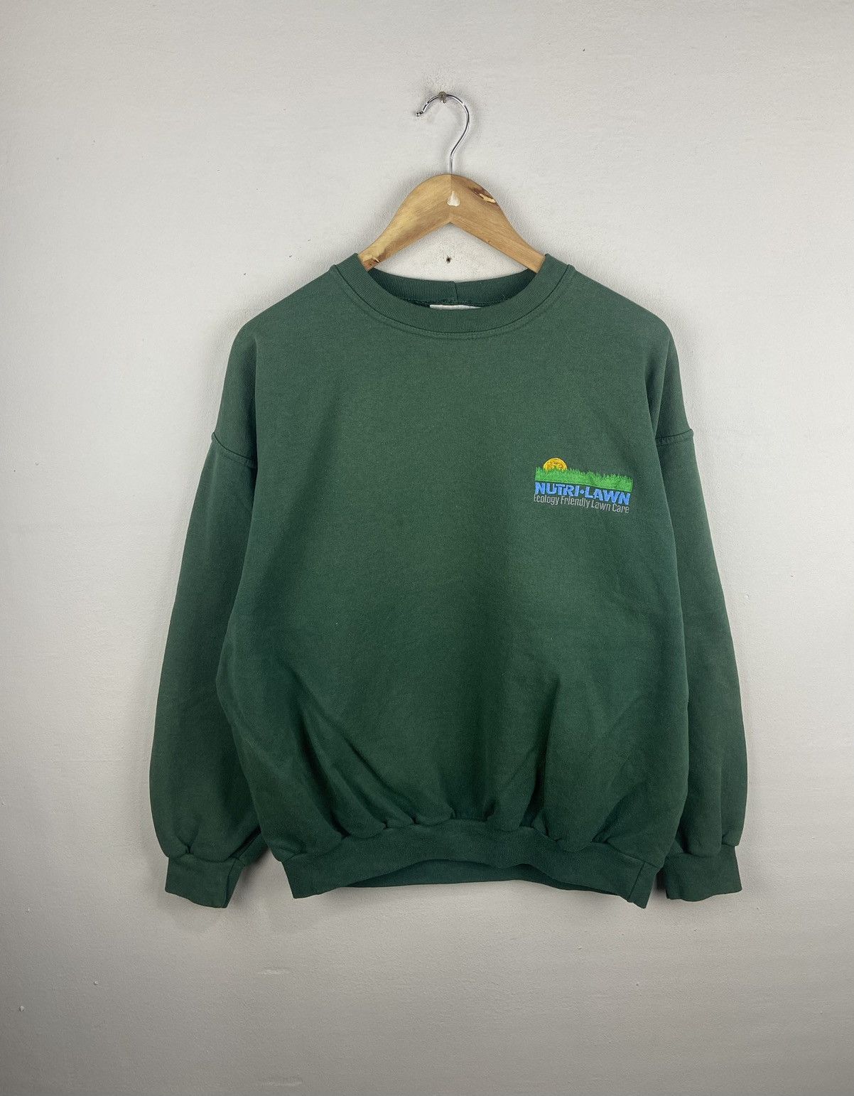 Other × Vintage Vintage 90s Mark Work Nutri Lawn Sweatshirt Size US L / EU 52-54 / 3 - 1 Thumbnail