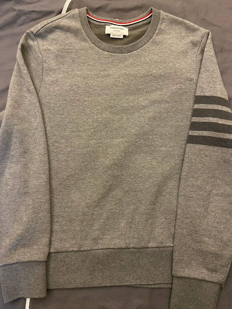 Thom Browne Thom Browne size3 Four stripes hoodie Size US L / EU 52-54 / 3 - 1 Thumbnail