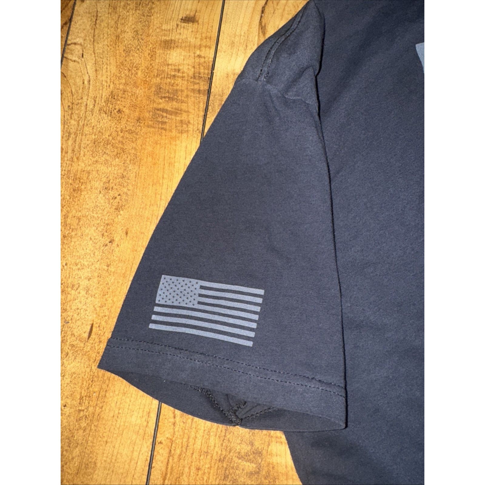 Band Tees LA Police Gear Tactical T-Shirt Black XL Flag Graphic 22x28 Size US XL / EU 56 / 4 - 4 Thumbnail