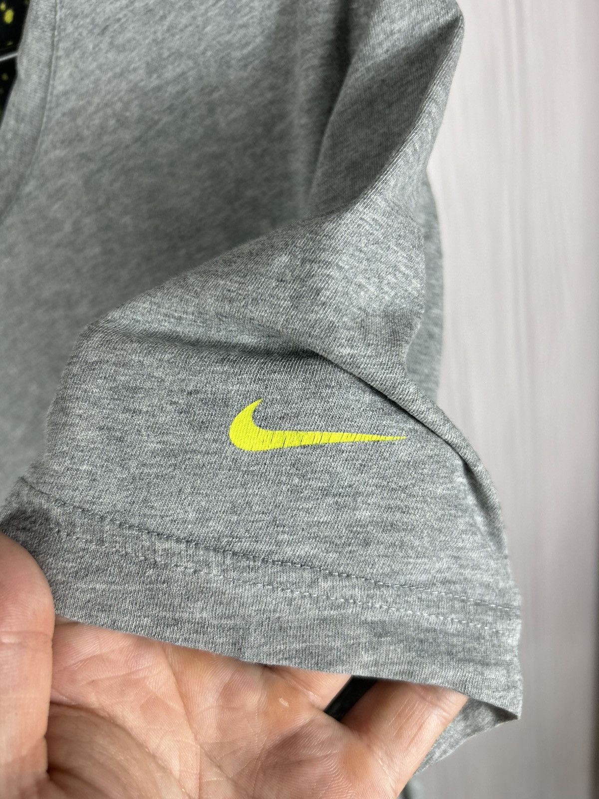 Vintage Vintage Nike Rodger Federer T-Shirt Size S Size US S / EU 44-46 / 1 - 6 Thumbnail