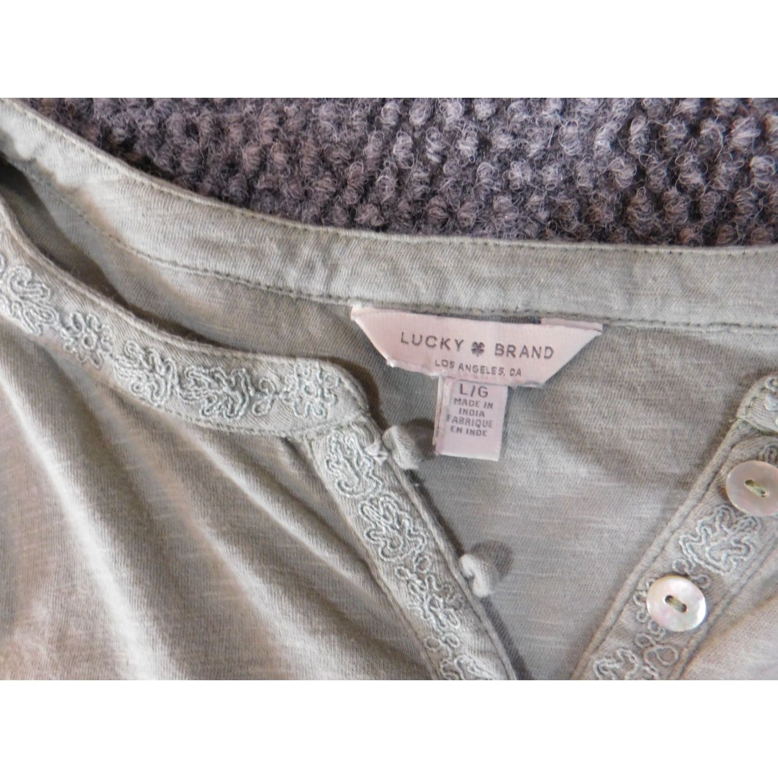 Lucky Brand Lucky Brand top Womens Large green Henley Pullover button casual classic Shirt Size L / US 10 / IT 46 - 4 Thumbnail
