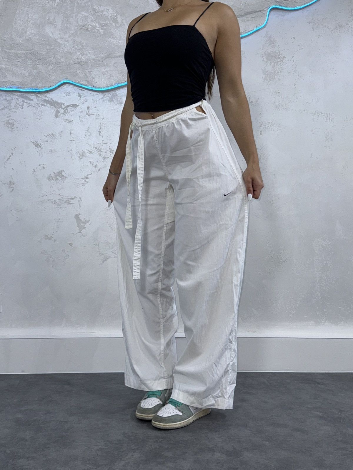 Nike Vintage wide leg nike pants baggy light sweatpants 00s Size 29" - 4 Thumbnail
