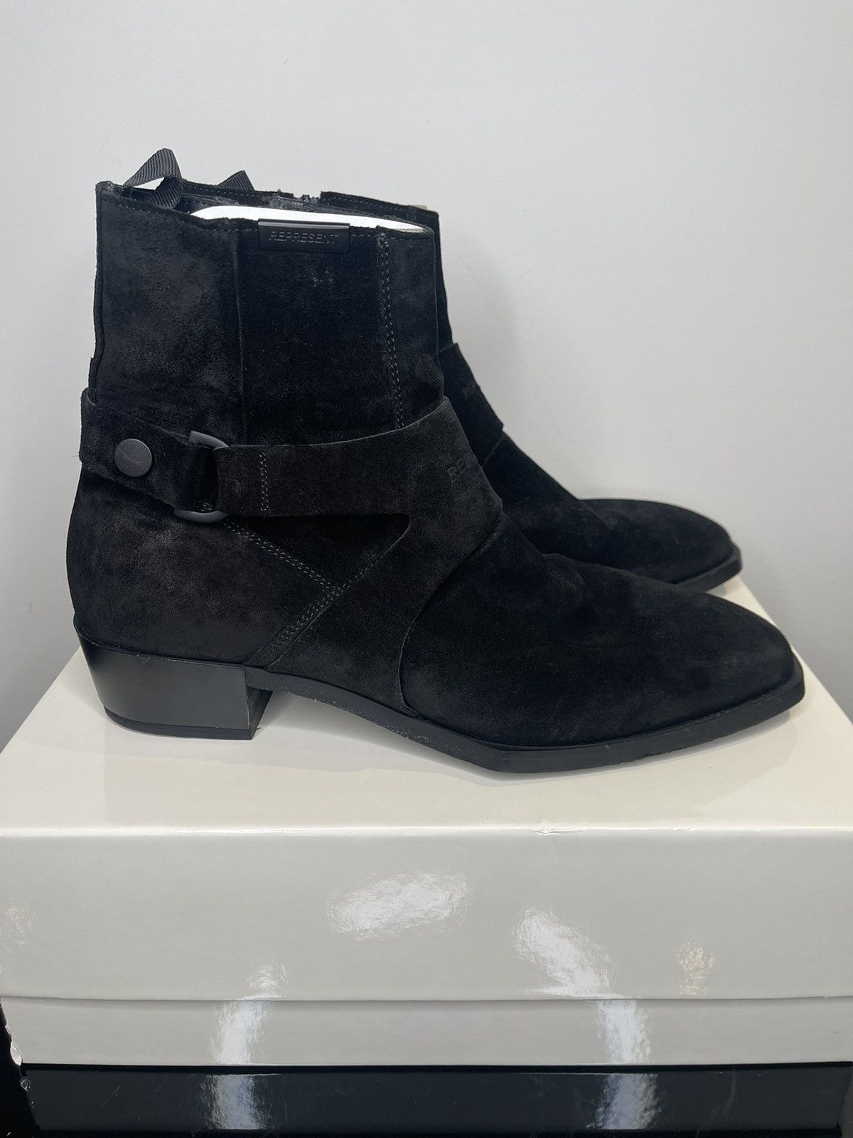 Represent Clo. LIMITED Represent Chelsea Boots Size US 10.5 / EU 43-44 - 1 Thumbnail