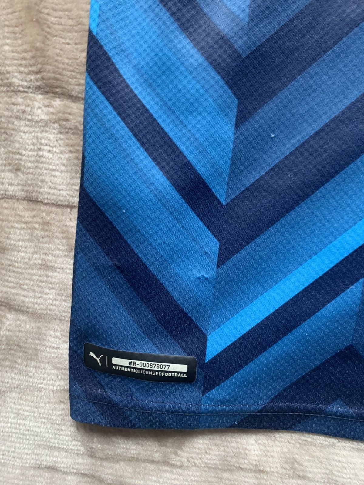 Puma Jersey under marseille Size US S / EU 44-46 / 1 - 5 Thumbnail
