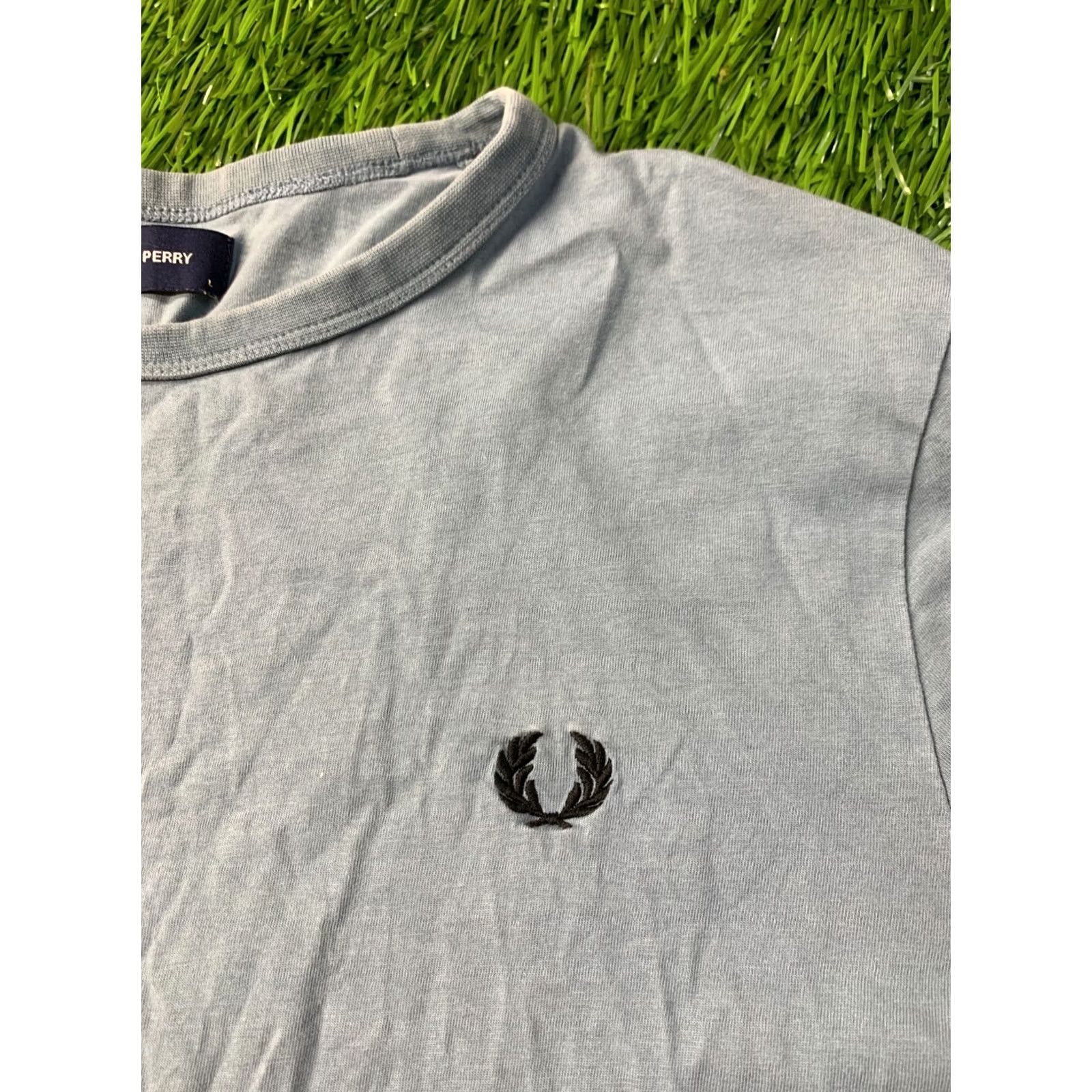 Fred Perry FRED PERRY ORIGINAL T-SHIRT JERSEY SIZE L LARGE Men Size US L / EU 52-54 / 3 - 3 Thumbnail