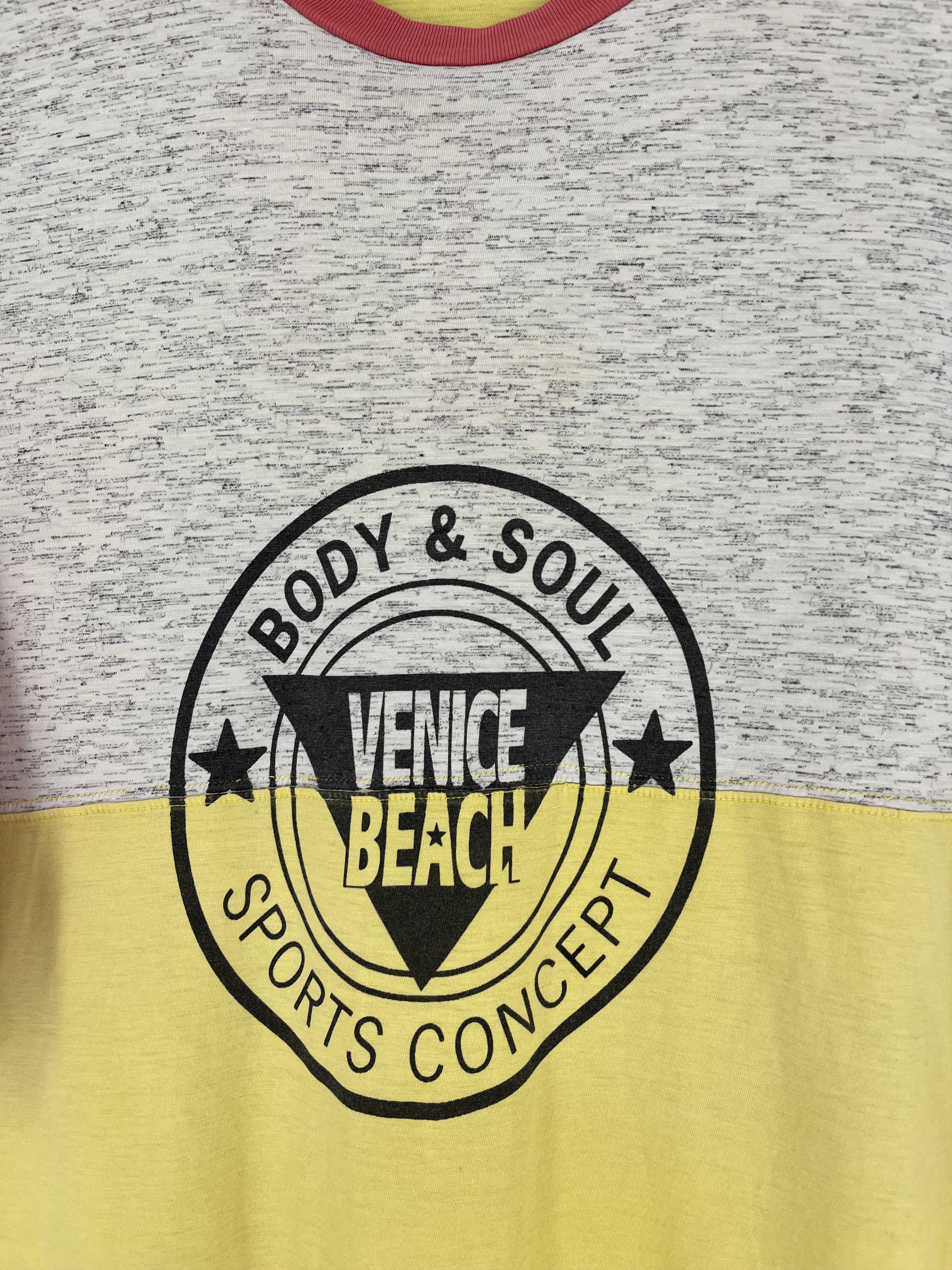 Vintage Vintage 90s Venice Beach T Shirt XLarge Size US XL / EU 56 / 4 - 6 Thumbnail
