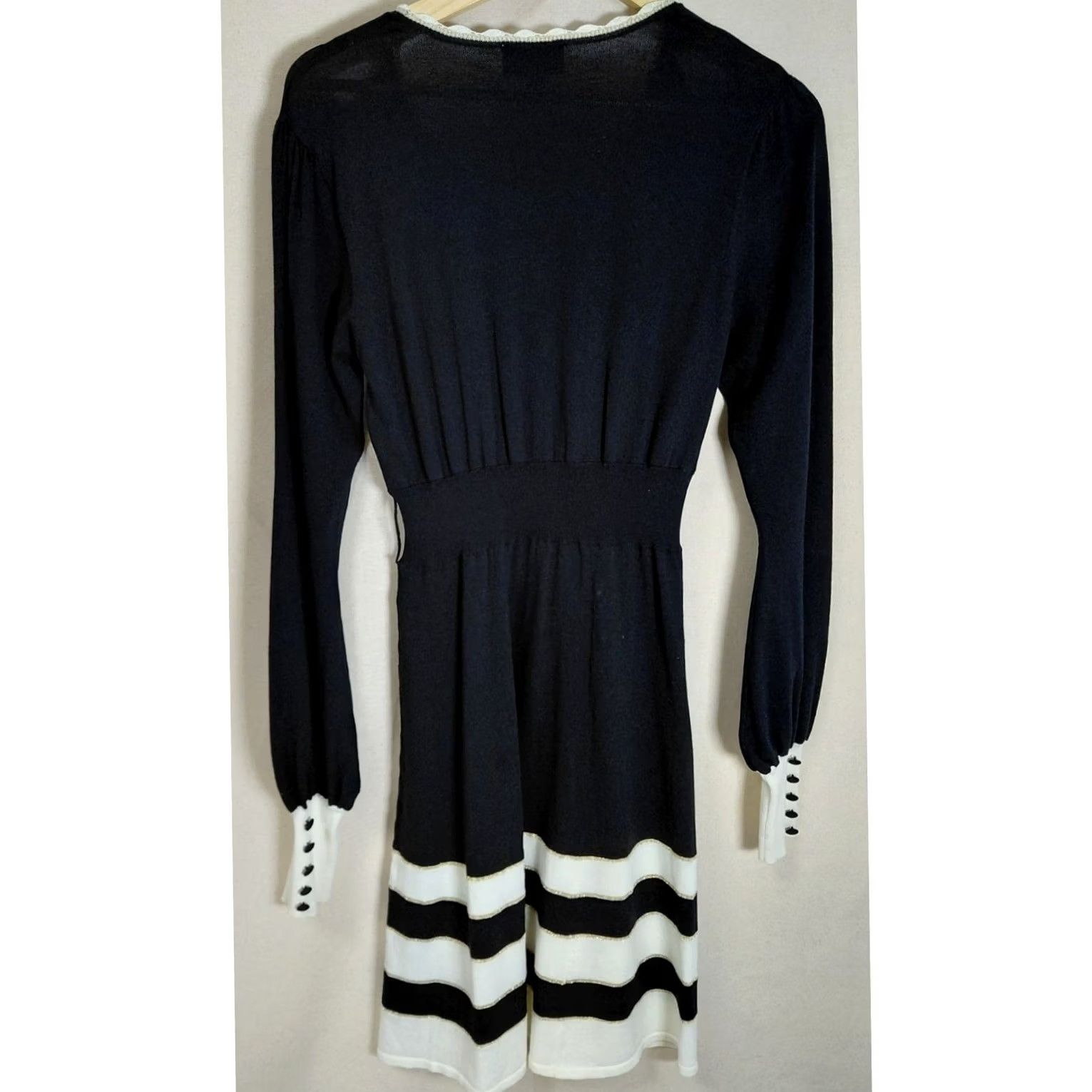 Vintage Alice Temperley for Target Geometric Knit Dress Black White Crew Neck Long Sleeve L Knee Length Women Size L / US 10 / IT 46 - 2 Thumbnail