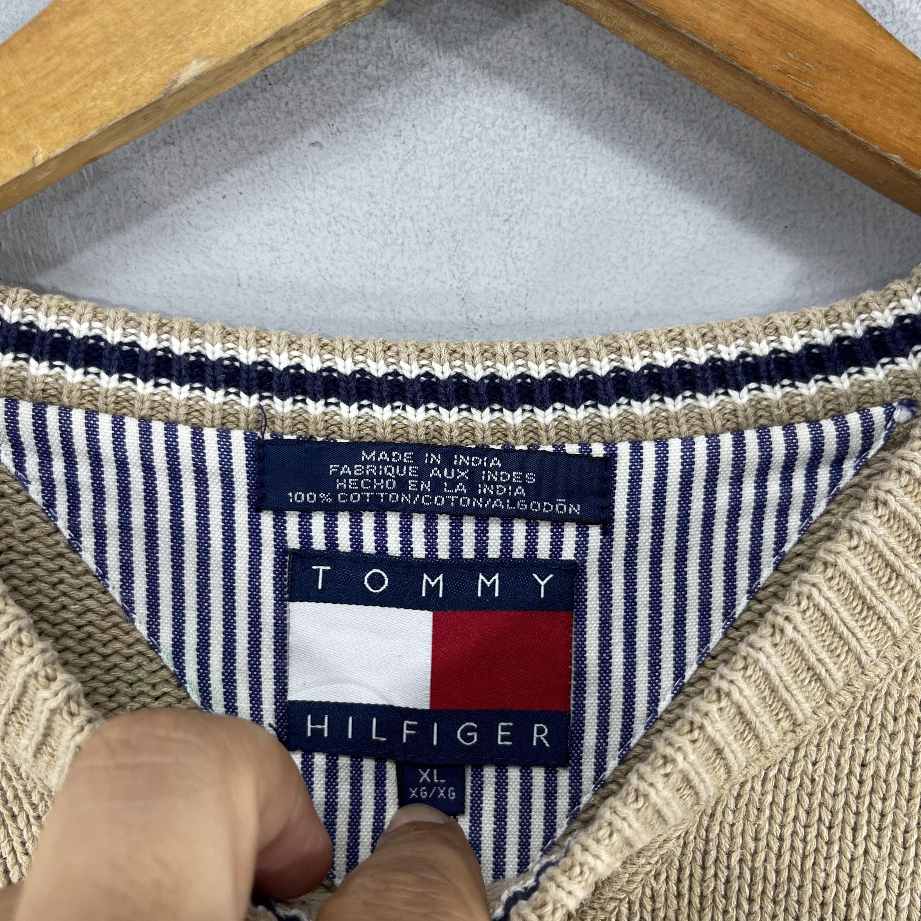 Tommy Hilfiger × Vintage Vintage TOMMY HILFIGER Small Flag Crewneck Knitwear Size US L / EU 52-54 / 3 - 5 Thumbnail