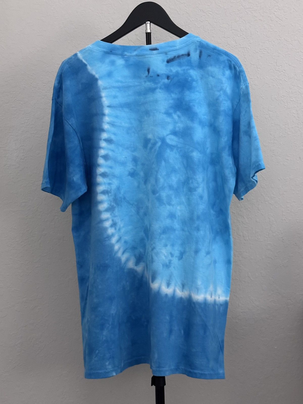 Liquid Blue 2008 Y2K Liquid Blue Ocean Reef Tie-Dye T-Shirt Size L Size US L / EU 52-54 / 3 - 4 Thumbnail