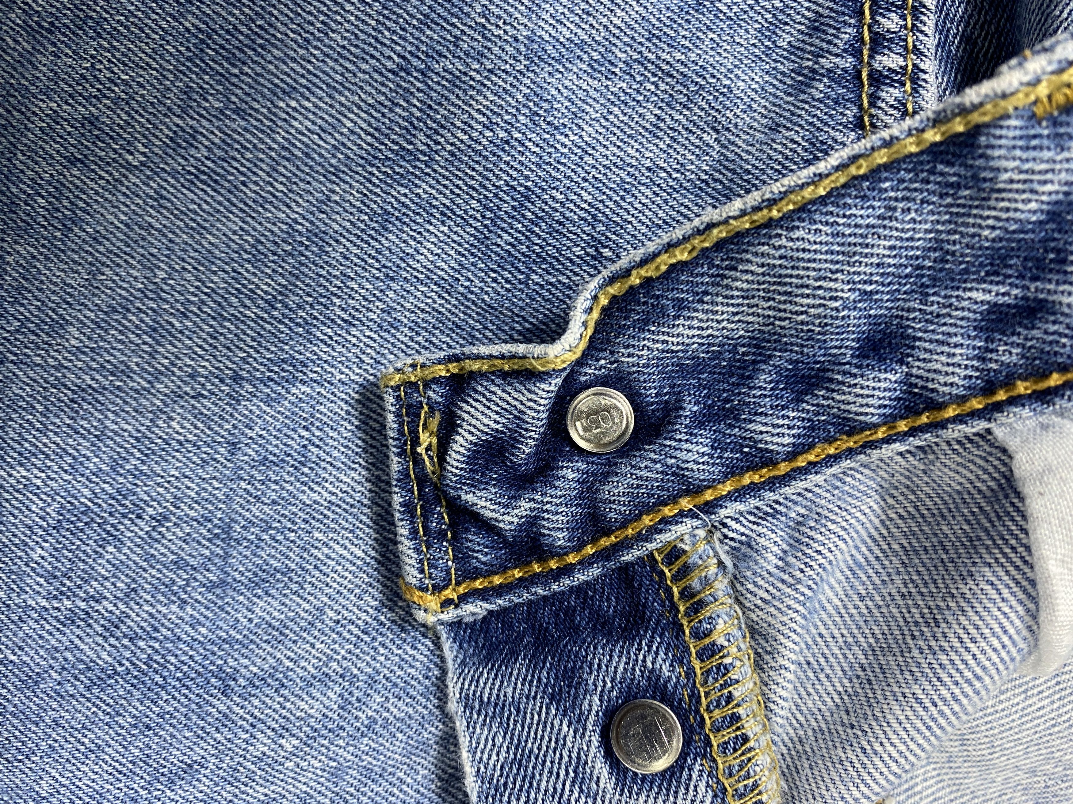 Japanese Brand Sky Blue Vintage Levi's 501 Jeans 31x31.5 Denim -JN2235 Size US 31 - 7 Thumbnail