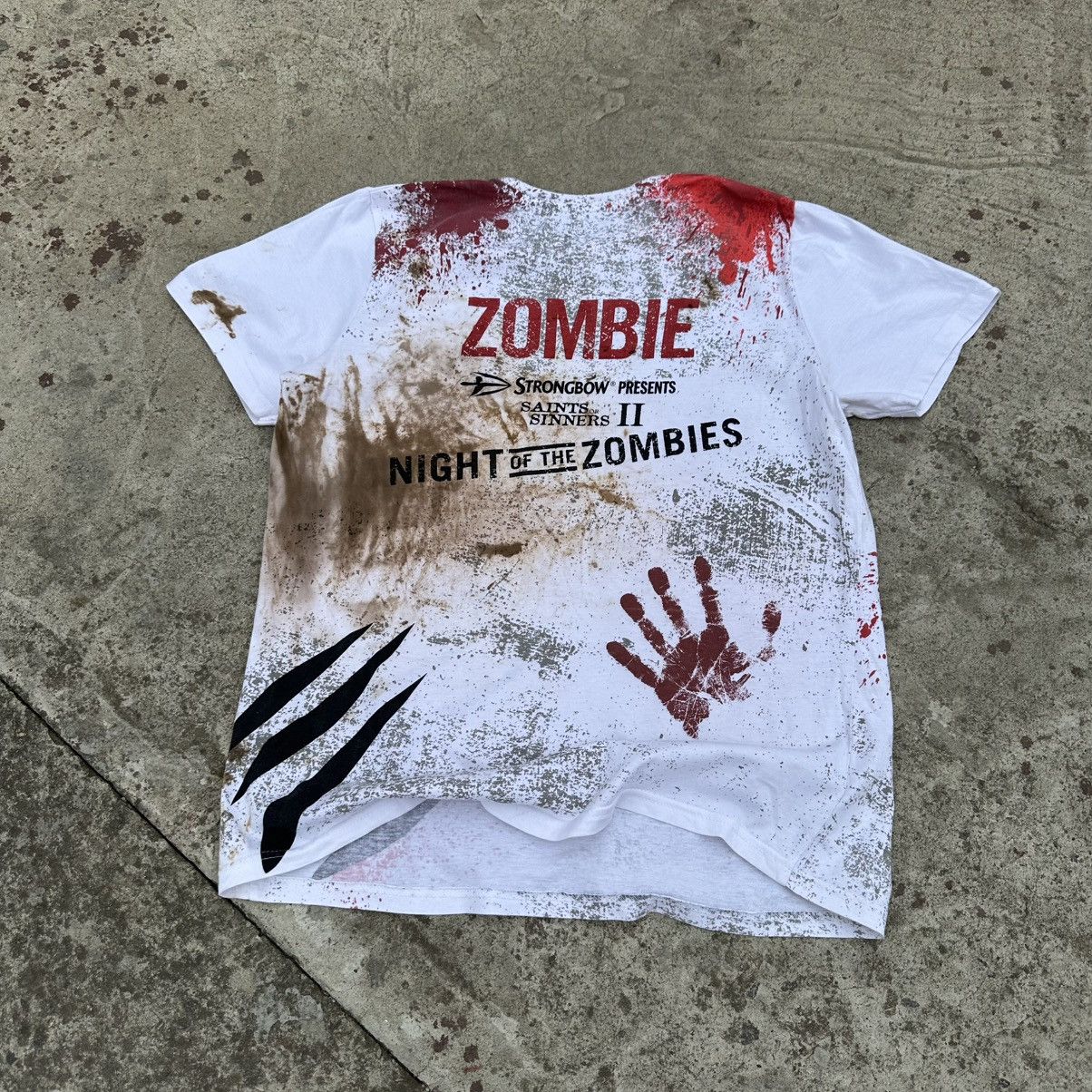 Japanese Brand × Vintage Vintage Strongbow T-shirts Night Of the Zombie Custom Size US M / EU 48-50 / 2 - 1 Thumbnail