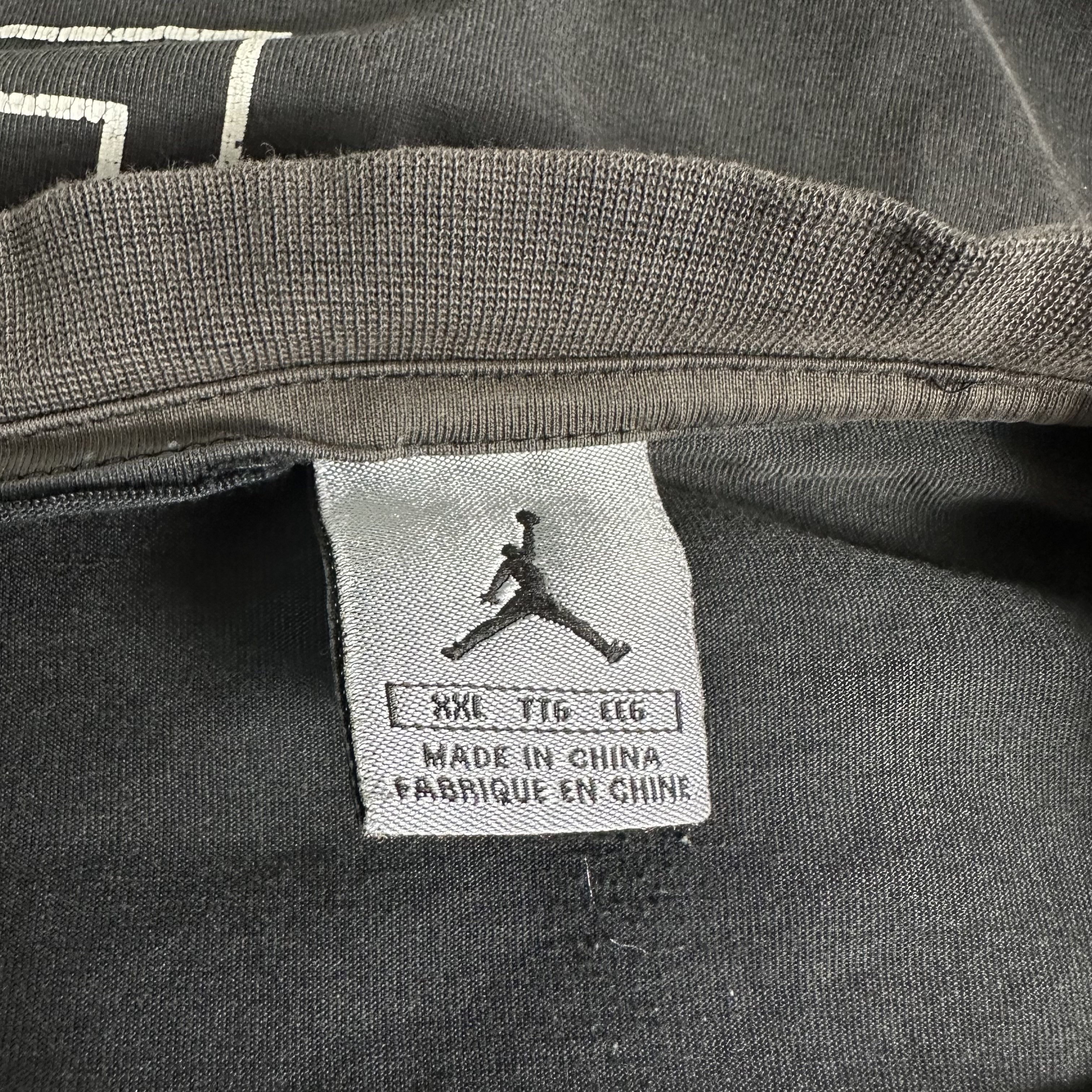 Jordan Brand 🔥RARE🔥Vintage Air Jordan #23 Spell Out T-shirt Size US XXL / EU 58 / 5 - 4 Thumbnail