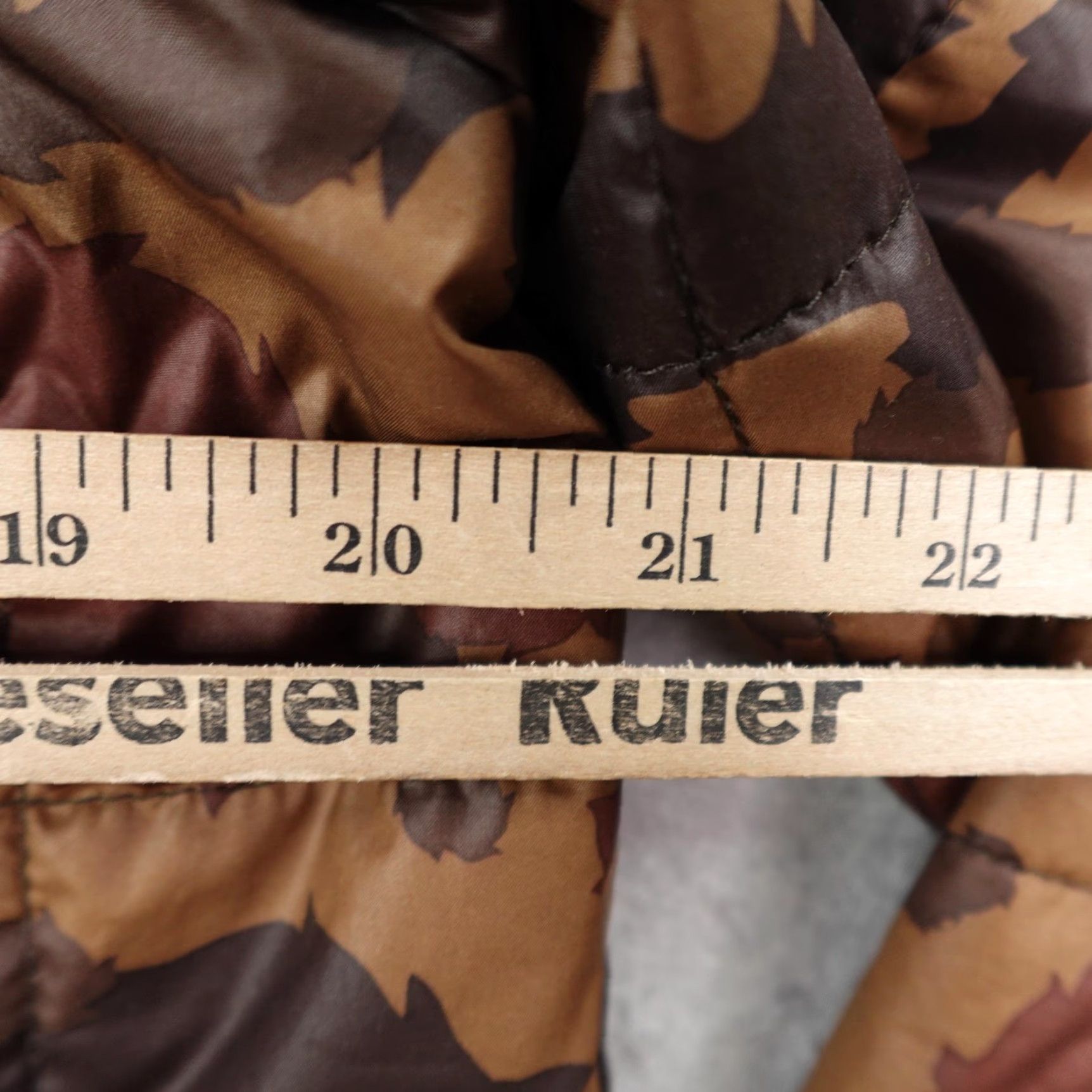 Nike Nike Jacket Mens Small Brown Camo Reversible SB Poler Puffer Quilted Full Zip Size US S / EU 44-46 / 1 - 7 Thumbnail