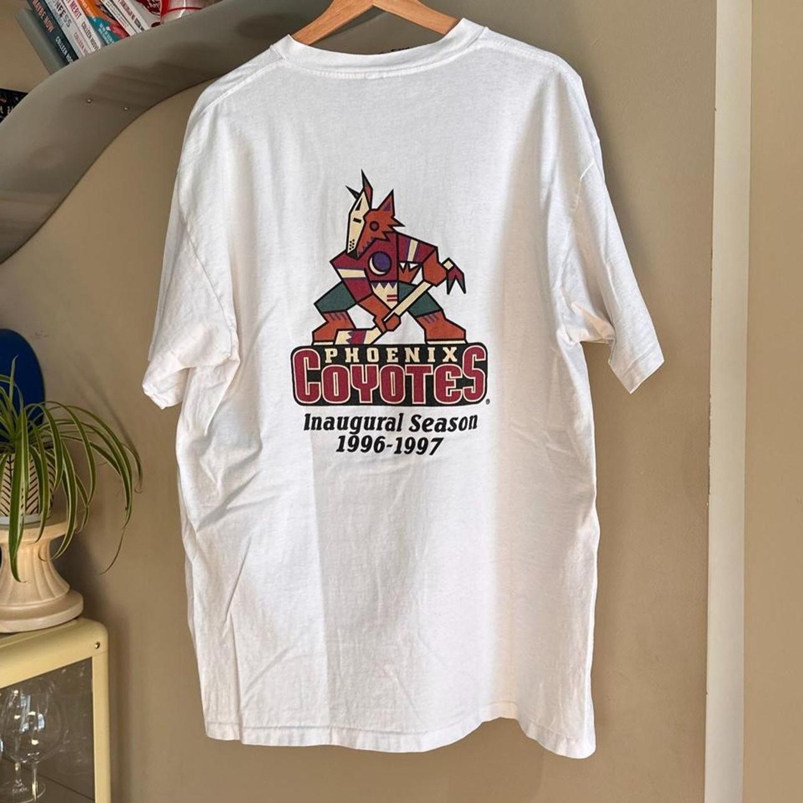 NHL × Vintage Vintage Phoenix Coyotes Shirt Size US XL / EU 56 / 4 - 1 Thumbnail