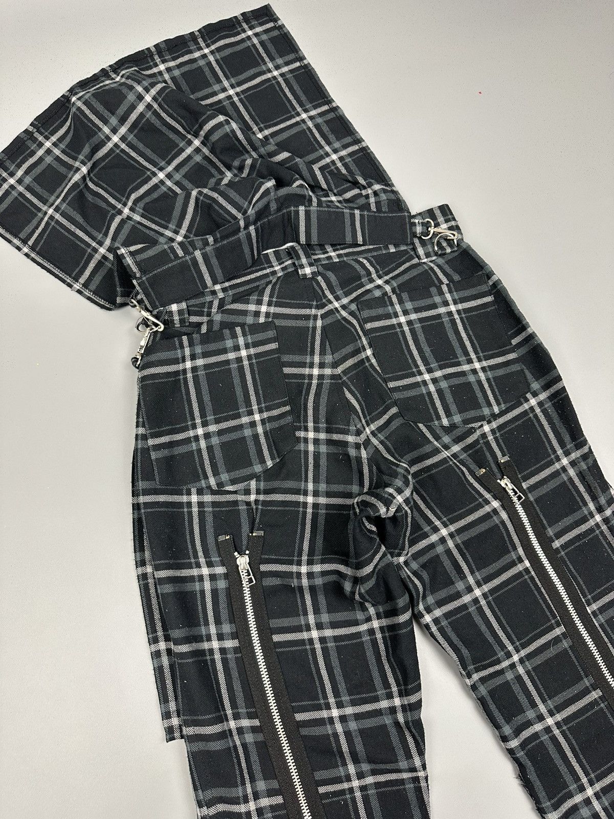 Seditionaries 🔥Sick🔥 Secret Agents Bondage Multi Zipper Checkered Pants Size US 27 - 7 Thumbnail