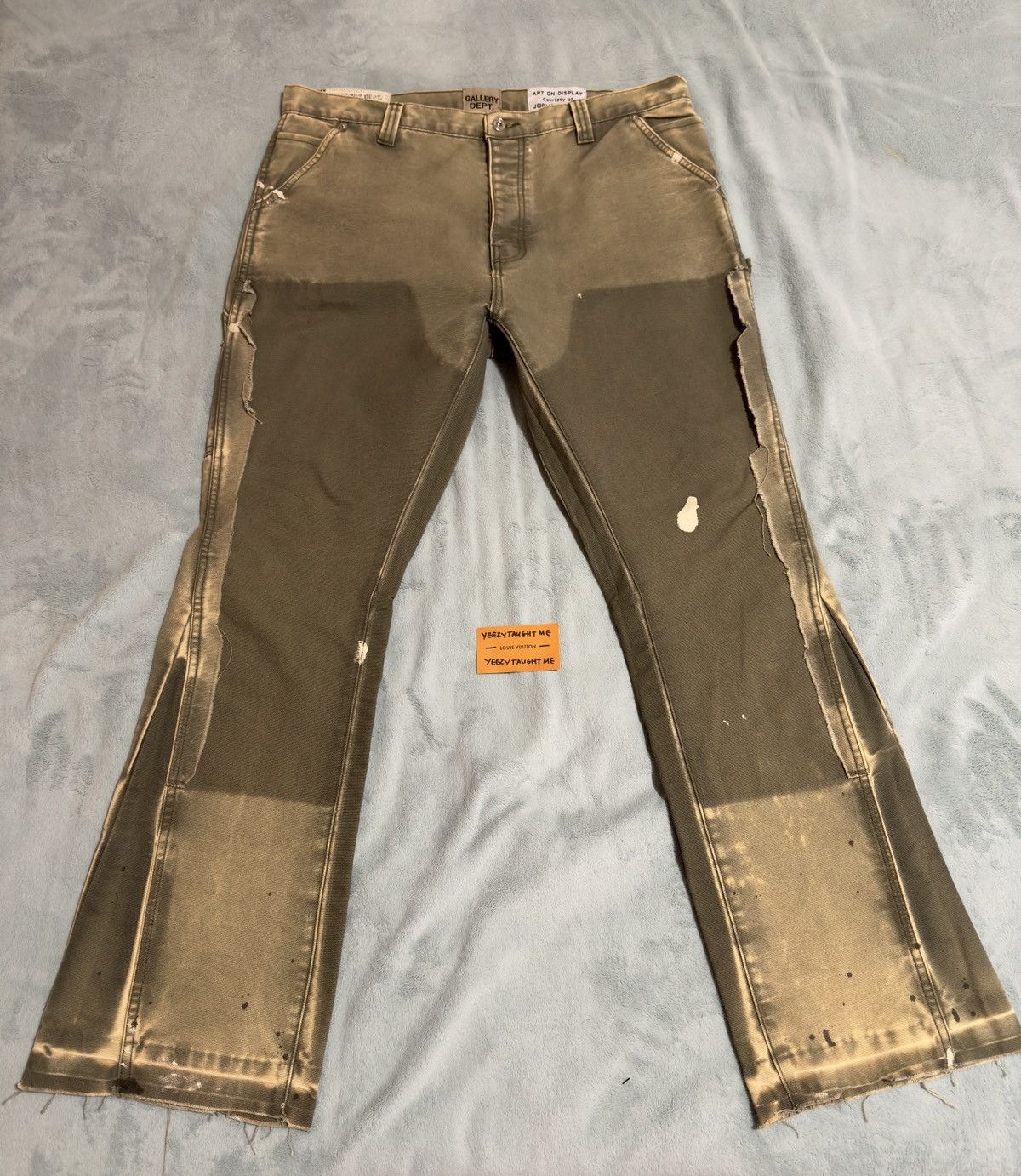 Image of Gallery Dept Carpenter Flare Jeans Pants 38 in Olive, Men's