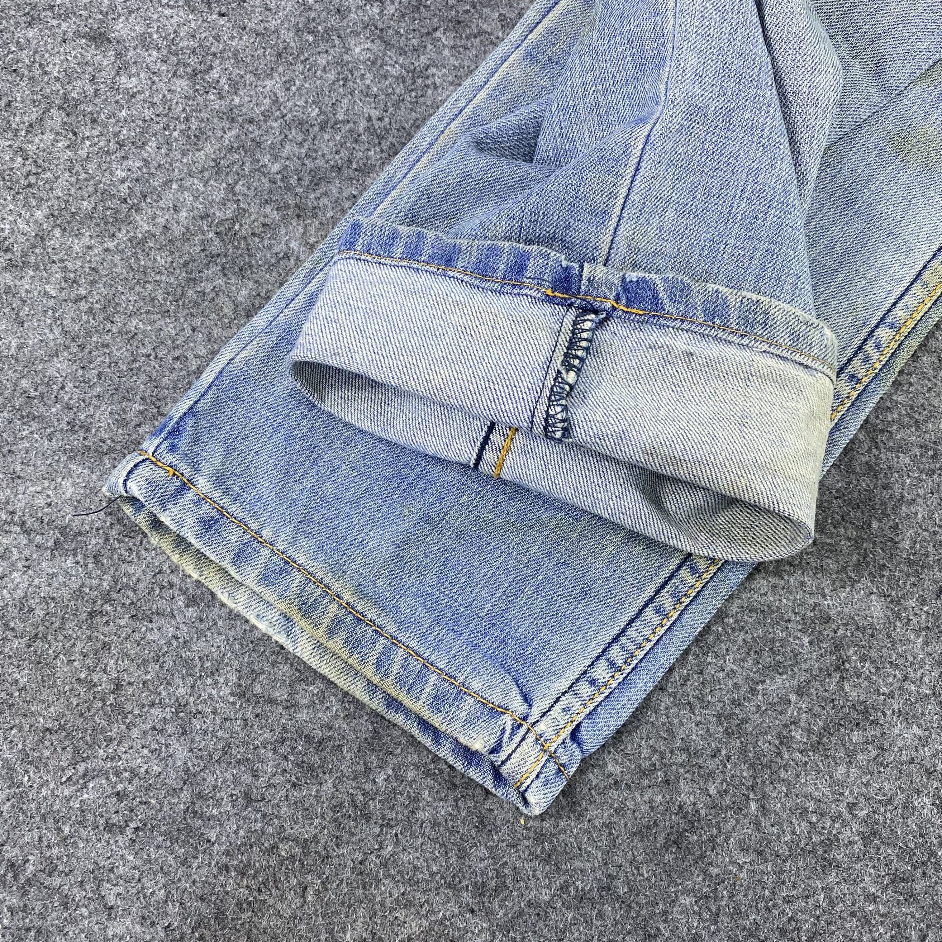 Jean × Vintage × Wrangler Vintage Wrangler Distressed Blue Wash Jean-J1189 Size US 32 / EU 48 - 15 Thumbnail