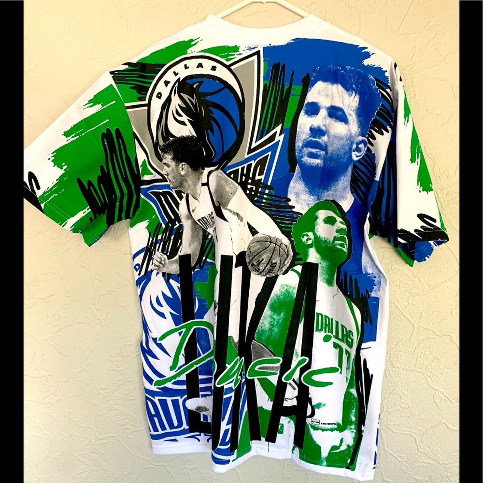 NBA ALL OVER PRINT LUKA DONCIC AOP HEAVY SOFT CUT & SEW RARE Size US XL / EU 56 / 4 - 4 Thumbnail
