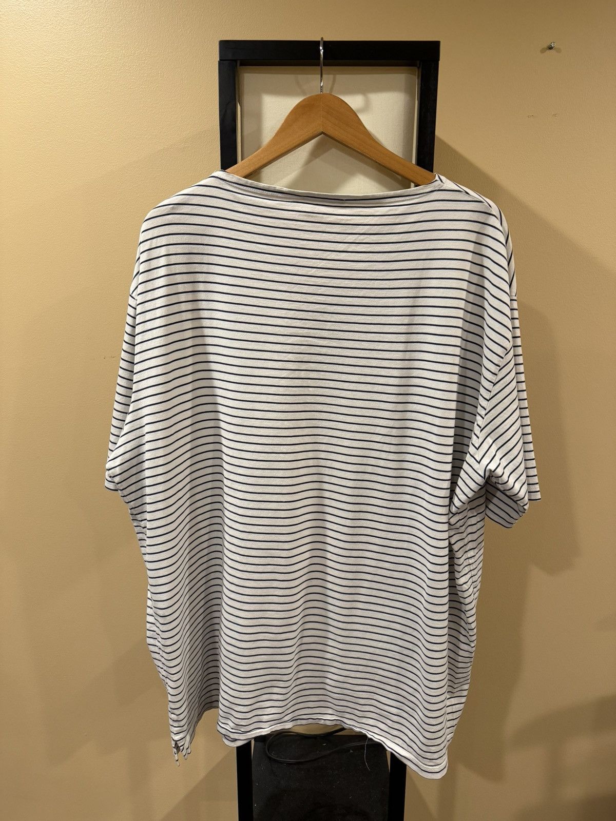 Prada Prada Striped Navy White Cotton Triangle Logo T-Shirt Size US XXL / EU 58 / 5 - 19 Thumbnail