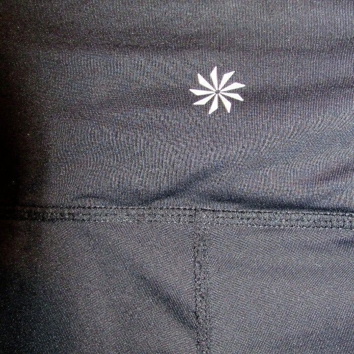 Athleta Athleta Small Ariel Swim/Workout Capris Size 28" / US 6 / IT 42 - 8 Thumbnail