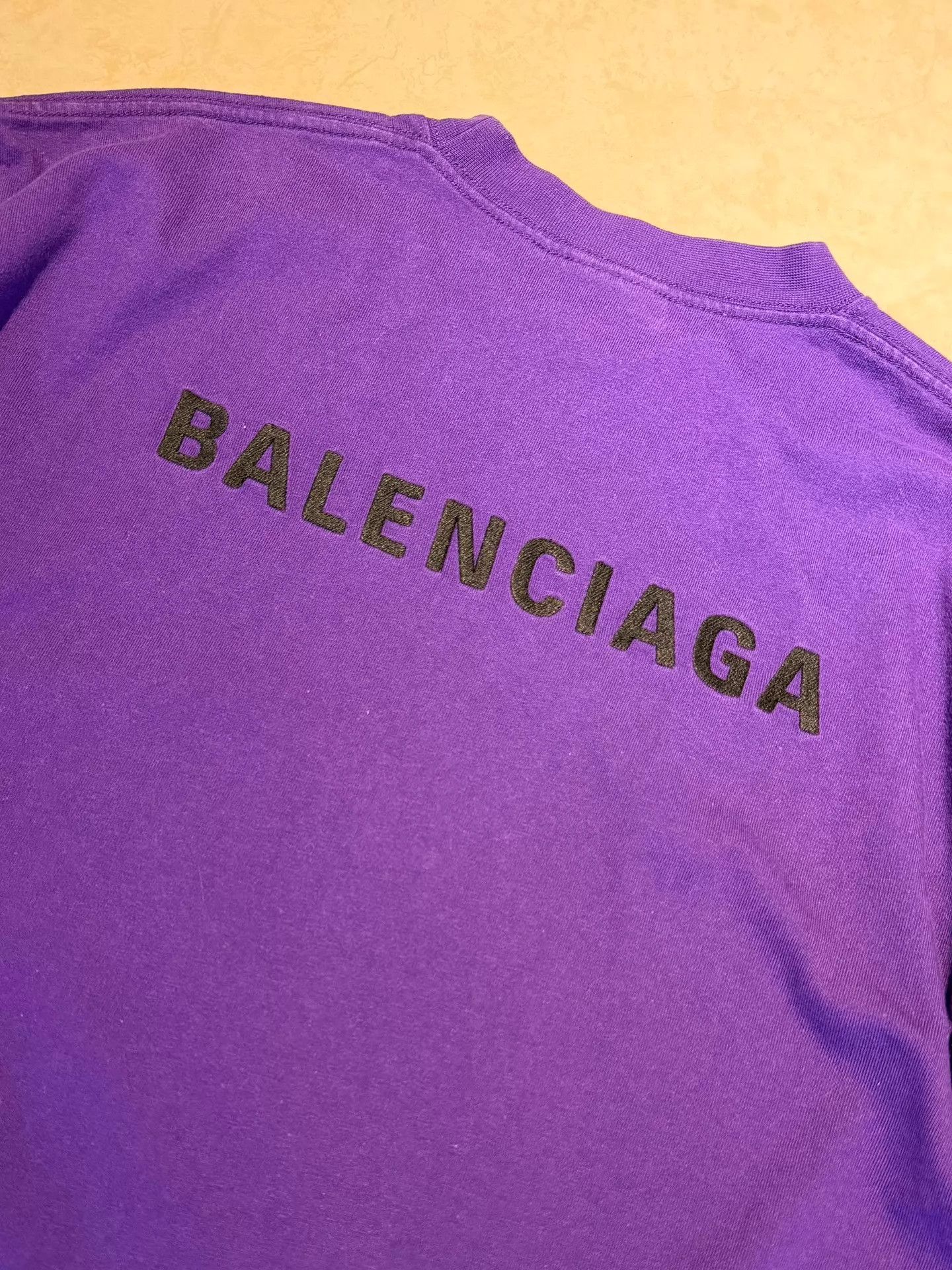 Balenciaga Balenciaga FW22 Purple Embroidered Logo Short Sleeve Tee XS Size US XS / EU 42 / 0 - 3 Thumbnail