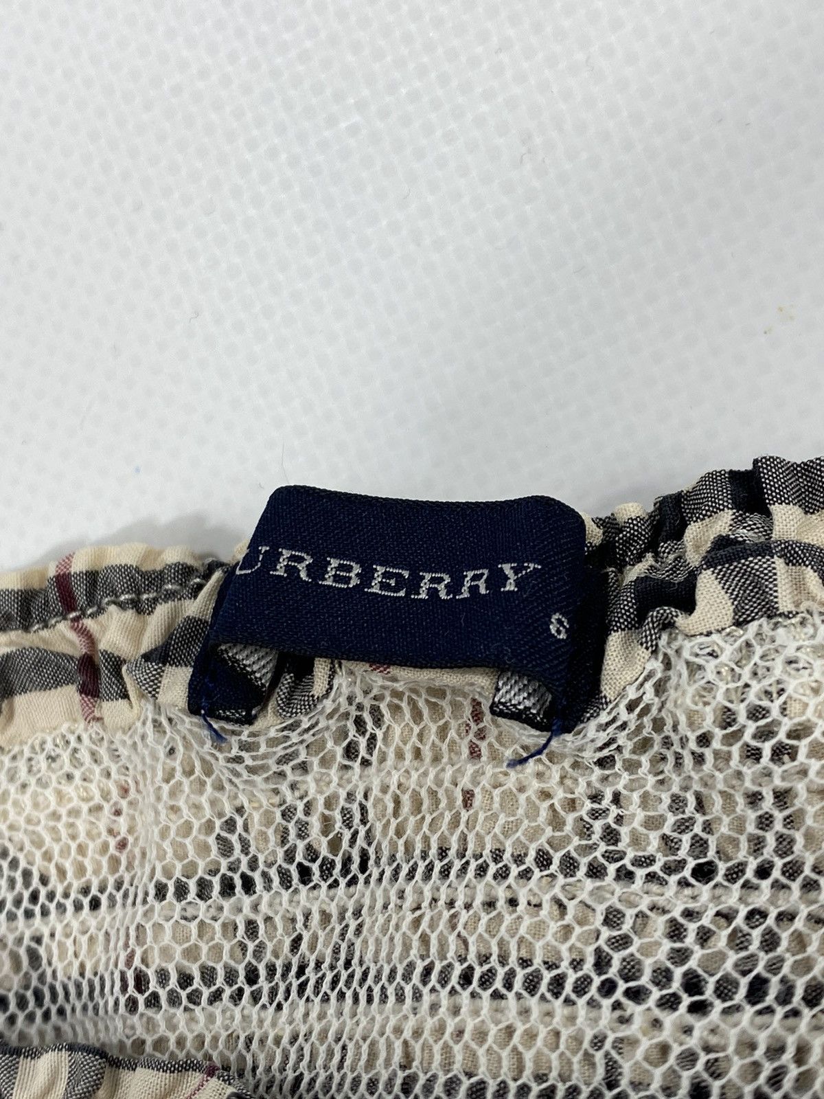Burberry 🔥LASTDROP🔥 RARE Burberry Nova Check Beige Sport Crop Top Size S / US 4 / IT 40 - 5 Thumbnail