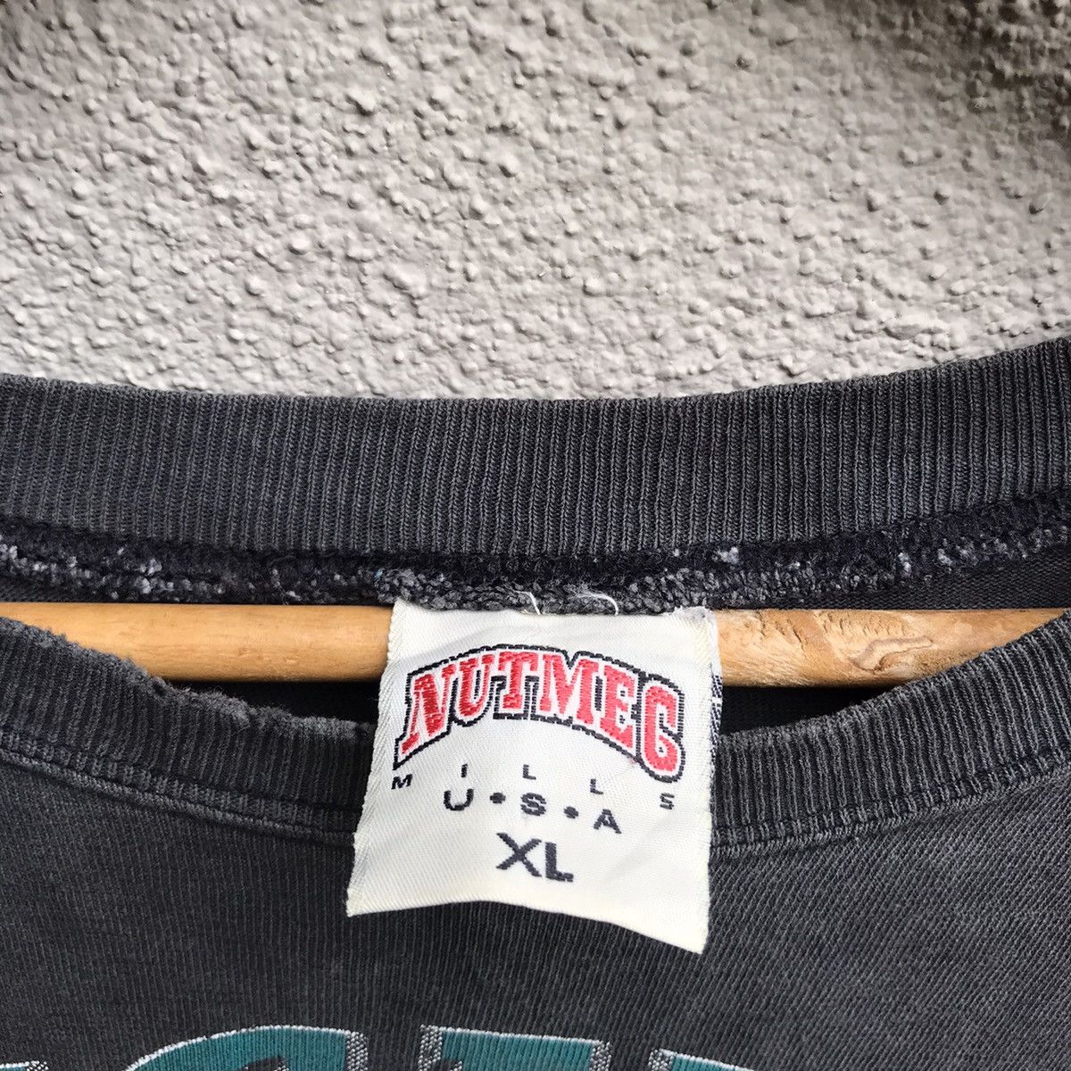 NHL Vintage MIGHTY DUCKS nhl tee distressed Size US L / EU 52-54 / 3 - 5 Thumbnail