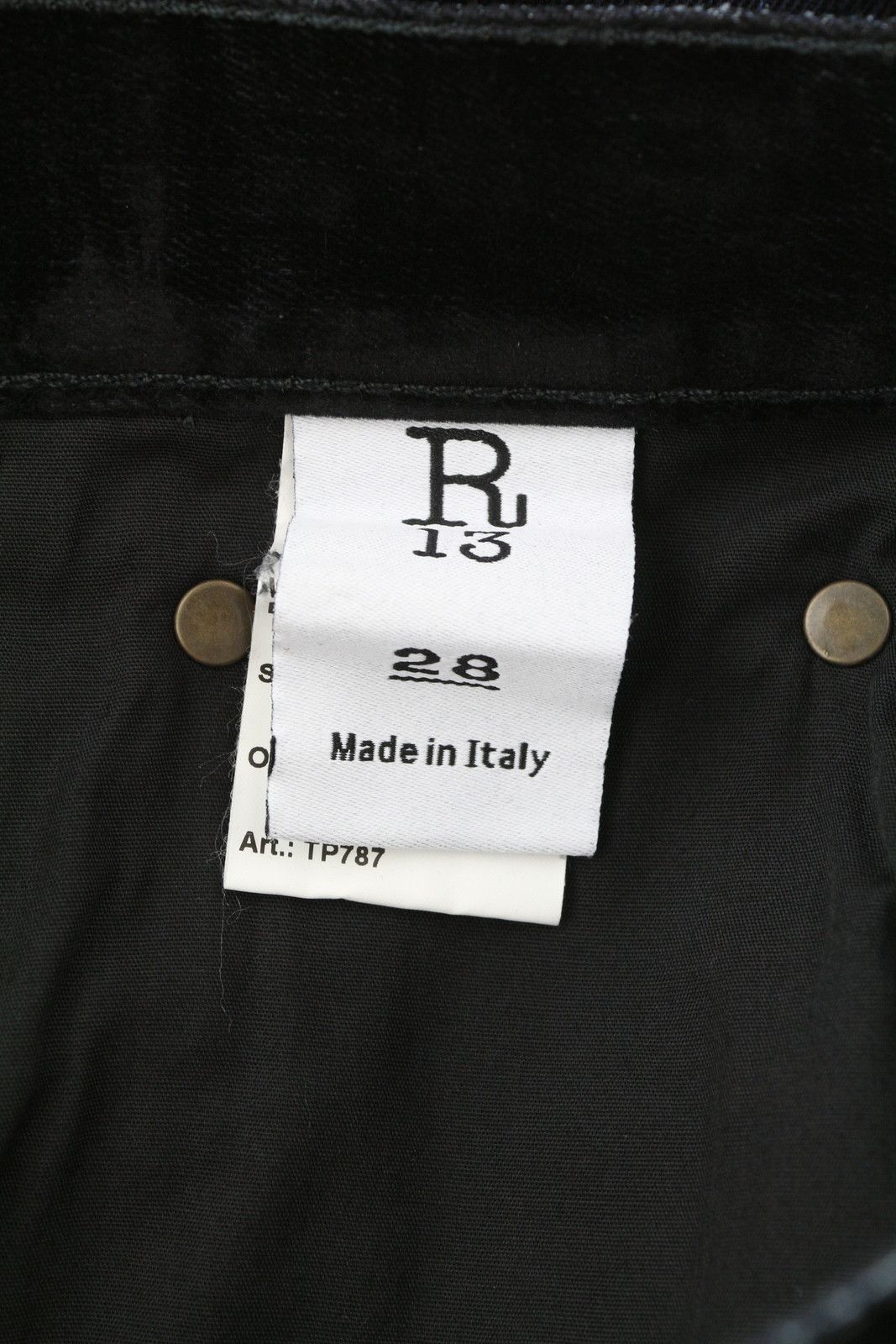 R13 ROMEO 28 Flocked Black Velvet Cropped Low Rise Dark 86242 Size 28" / US 6 / IT 42 - 10 Thumbnail