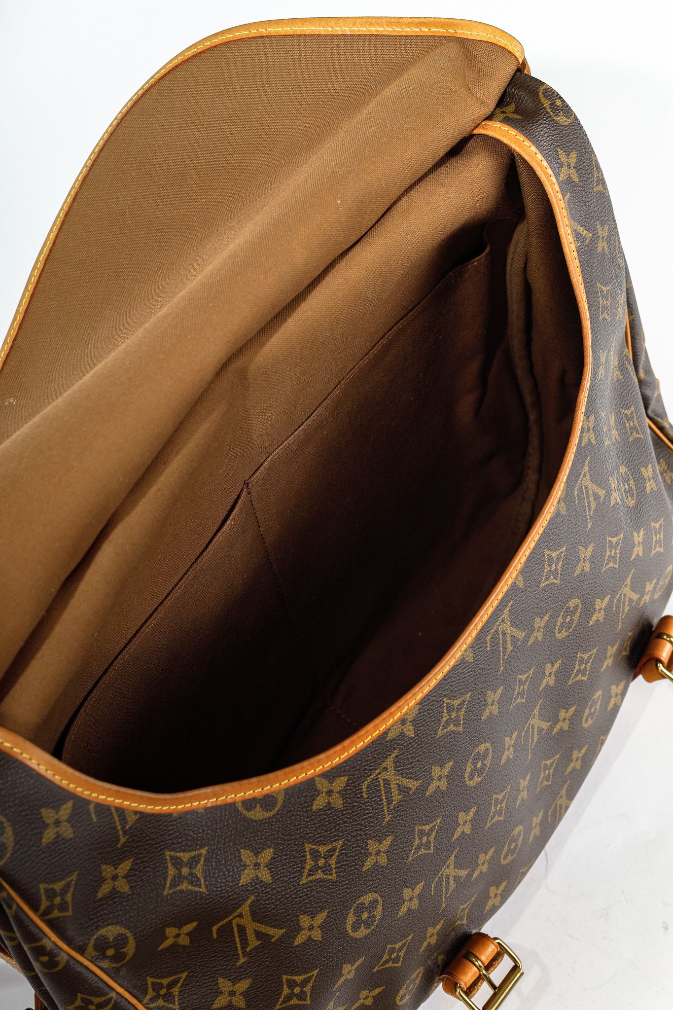 Louis Vuitton Louis Vuitton Saumur Monogram Canvas Large Satchel Size ONE SIZE - 12 Thumbnail