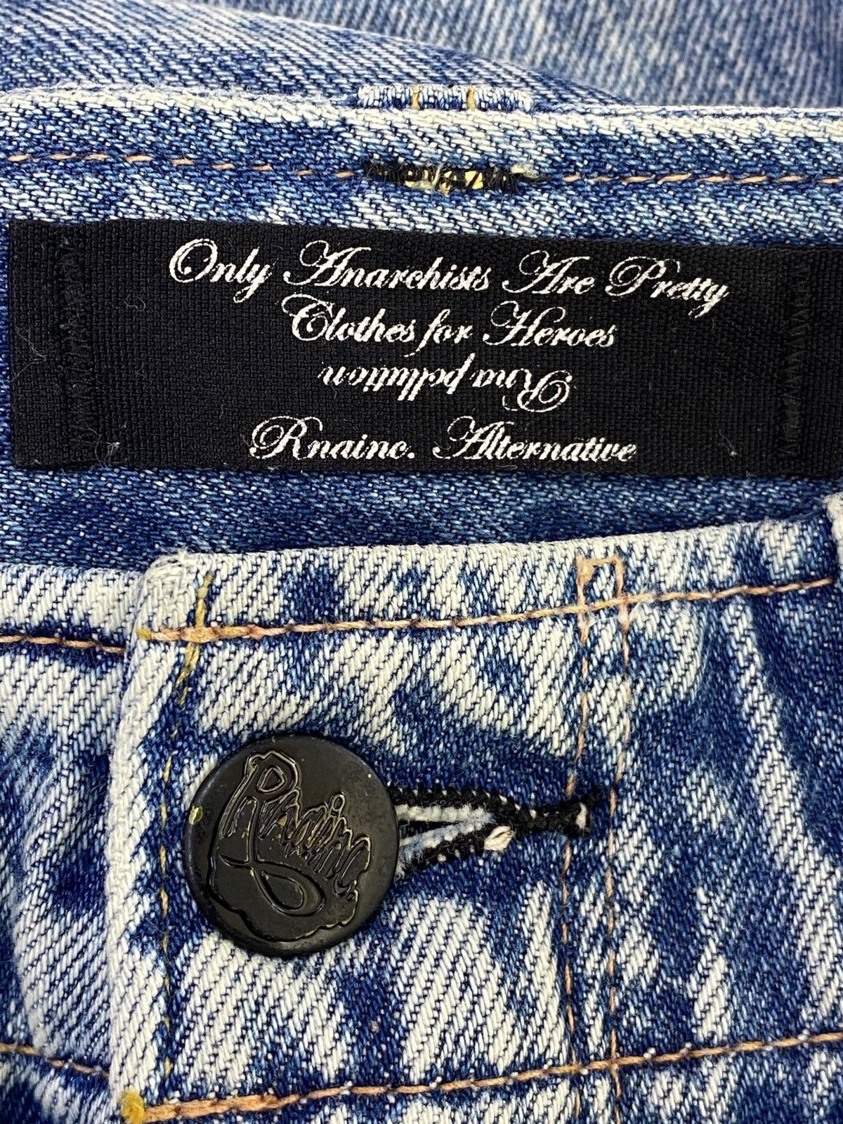 Japanese Brand Japanese Brand Light Wash Style Skinny Jeans Size US 28 / EU 44 - 10 Thumbnail