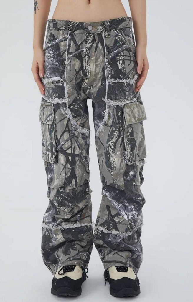 image of Raw Edge Multi Pocket Camo Pant in Grey, Men's (Size 30)