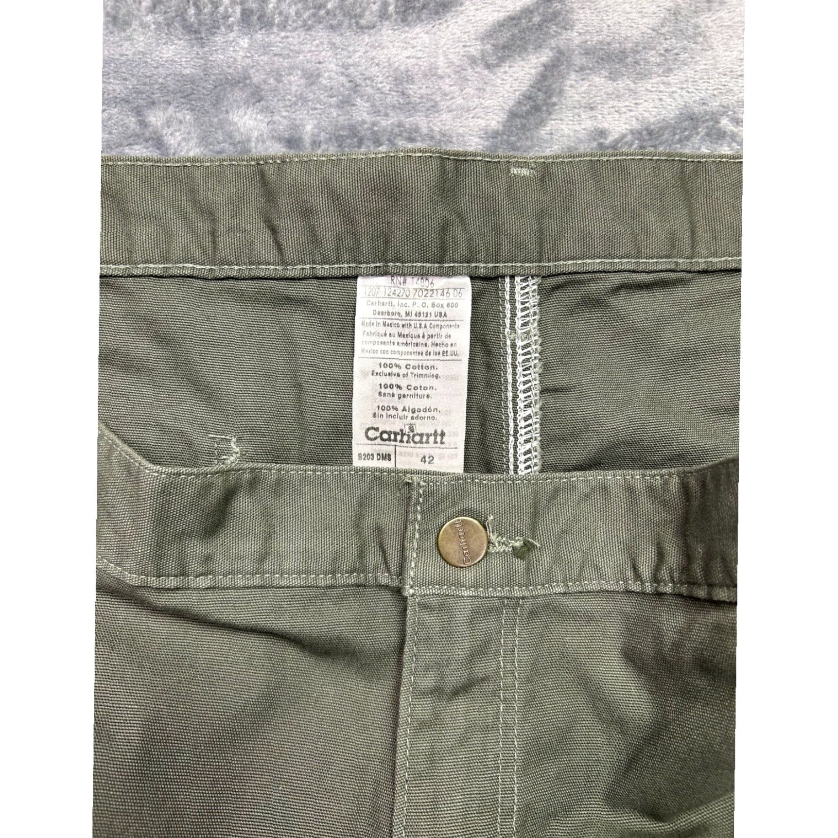 Carhartt VINTAGE Carhartt 42 Olive Green Canvas Carpenter Shorts Relaxed Fit Cargo Workwear Shorts Mens Size US 42 / EU 58 - 3 Thumbnail